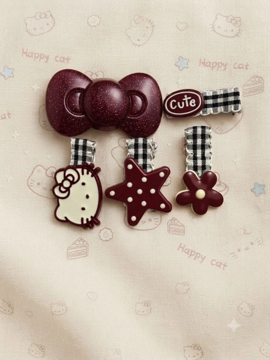 Qizlar uchun Hello KItty zakolkasi to'plam, ichida xar xil bo'ladi - 
