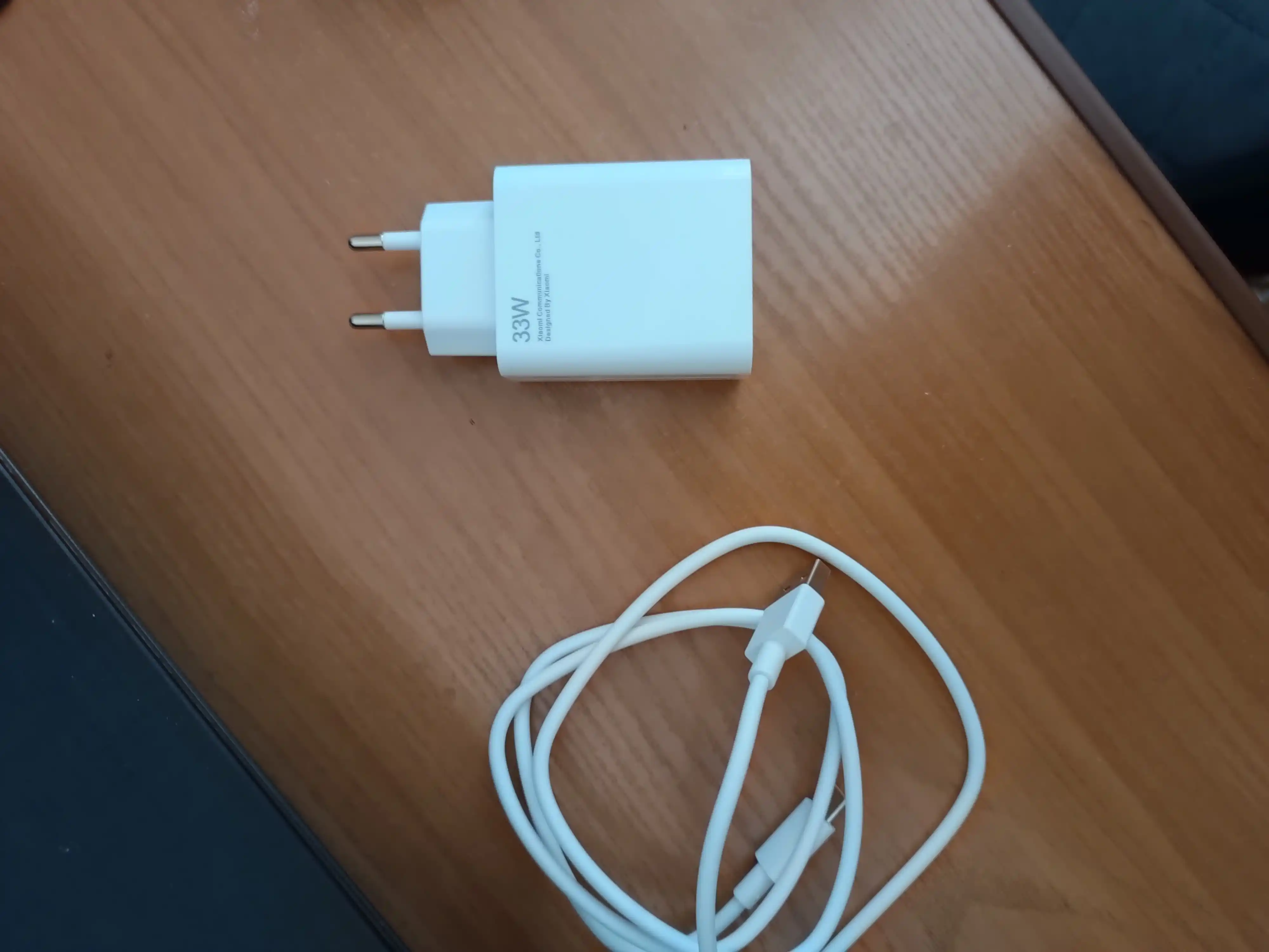 Type-C/USB kabeli bilan tez quvvatlash qurilmasi, quvvati 33/67/120/150/200 Vt, 6A