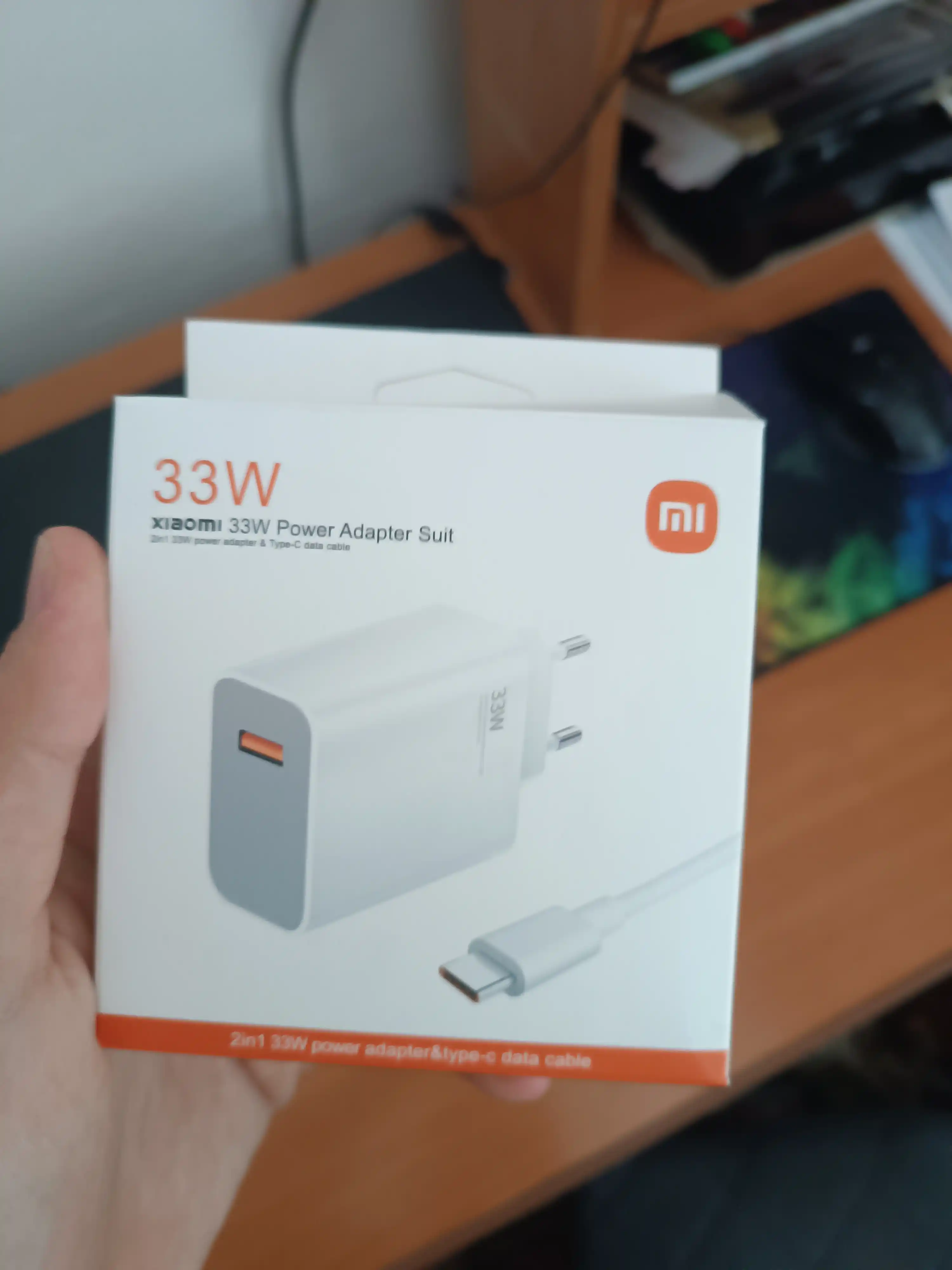 Type-C/USB kabeli bilan tez quvvatlash qurilmasi, quvvati 33/67/120/150/200 Vt, 6A