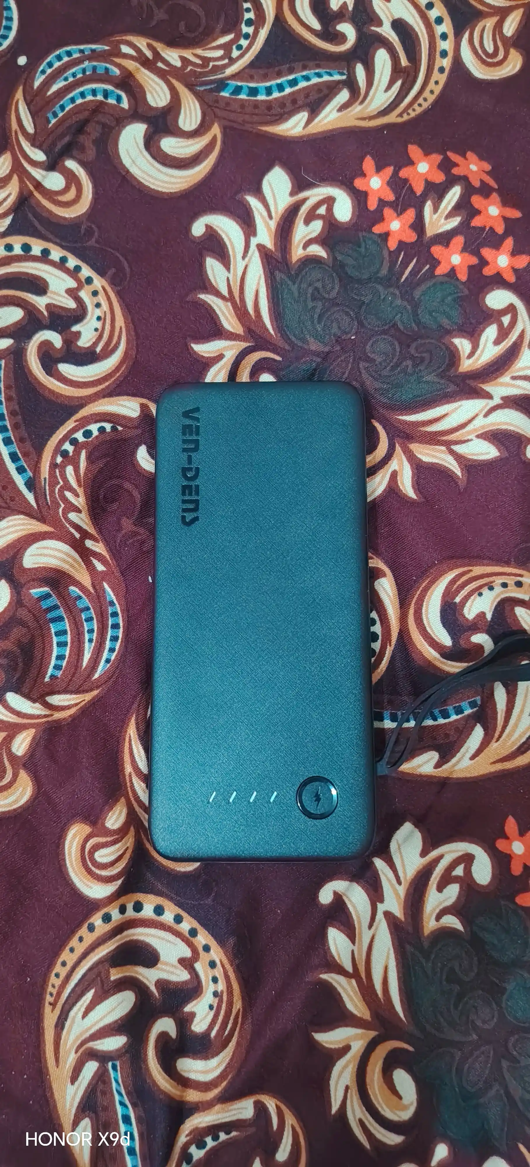 Power Bank 20000mA tezkor quvvat bilan tashqi akkumulyatori +4 kabel bilan
