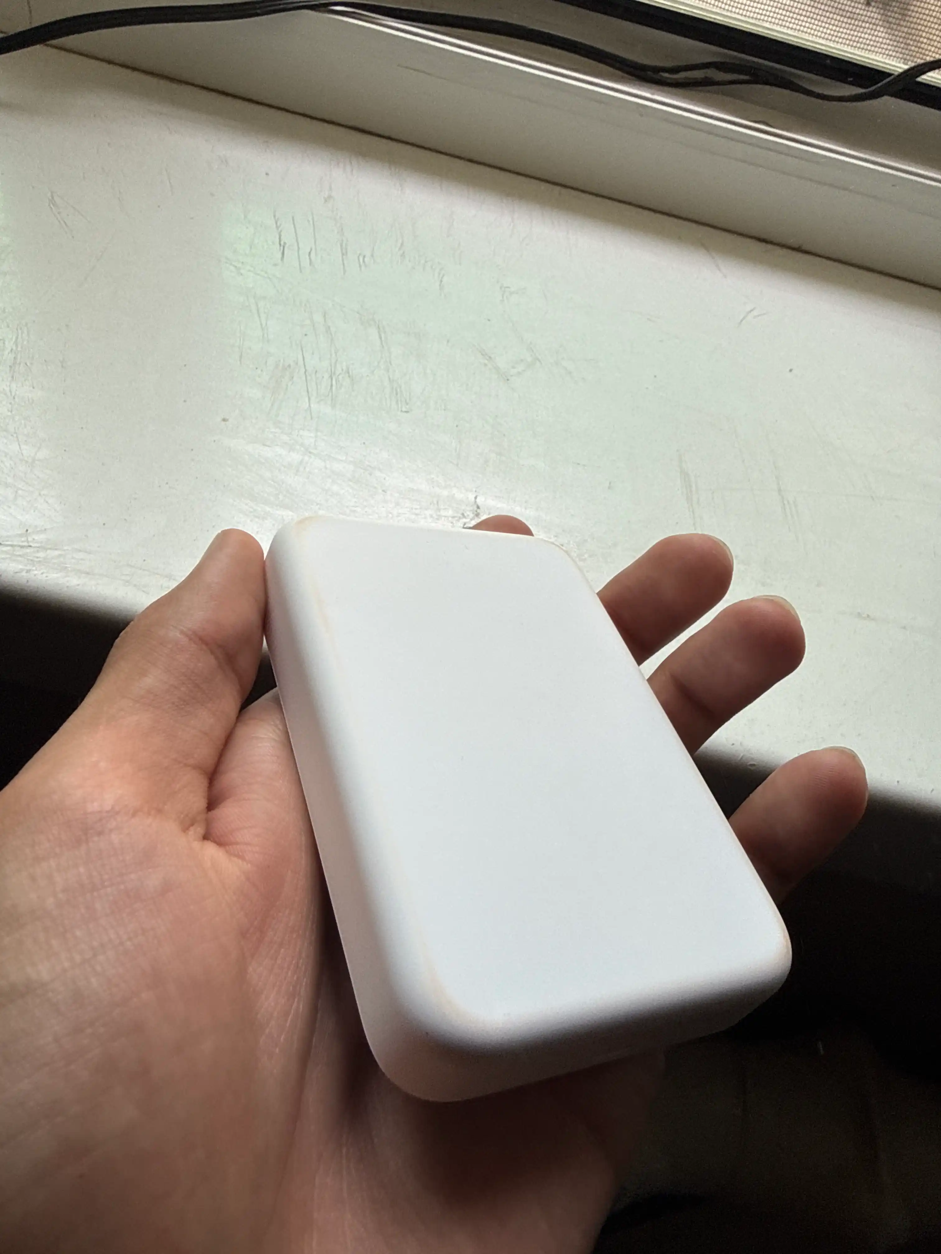 IPhone uchun simsiz MagSafe powerbank, 10 000 mA/soat