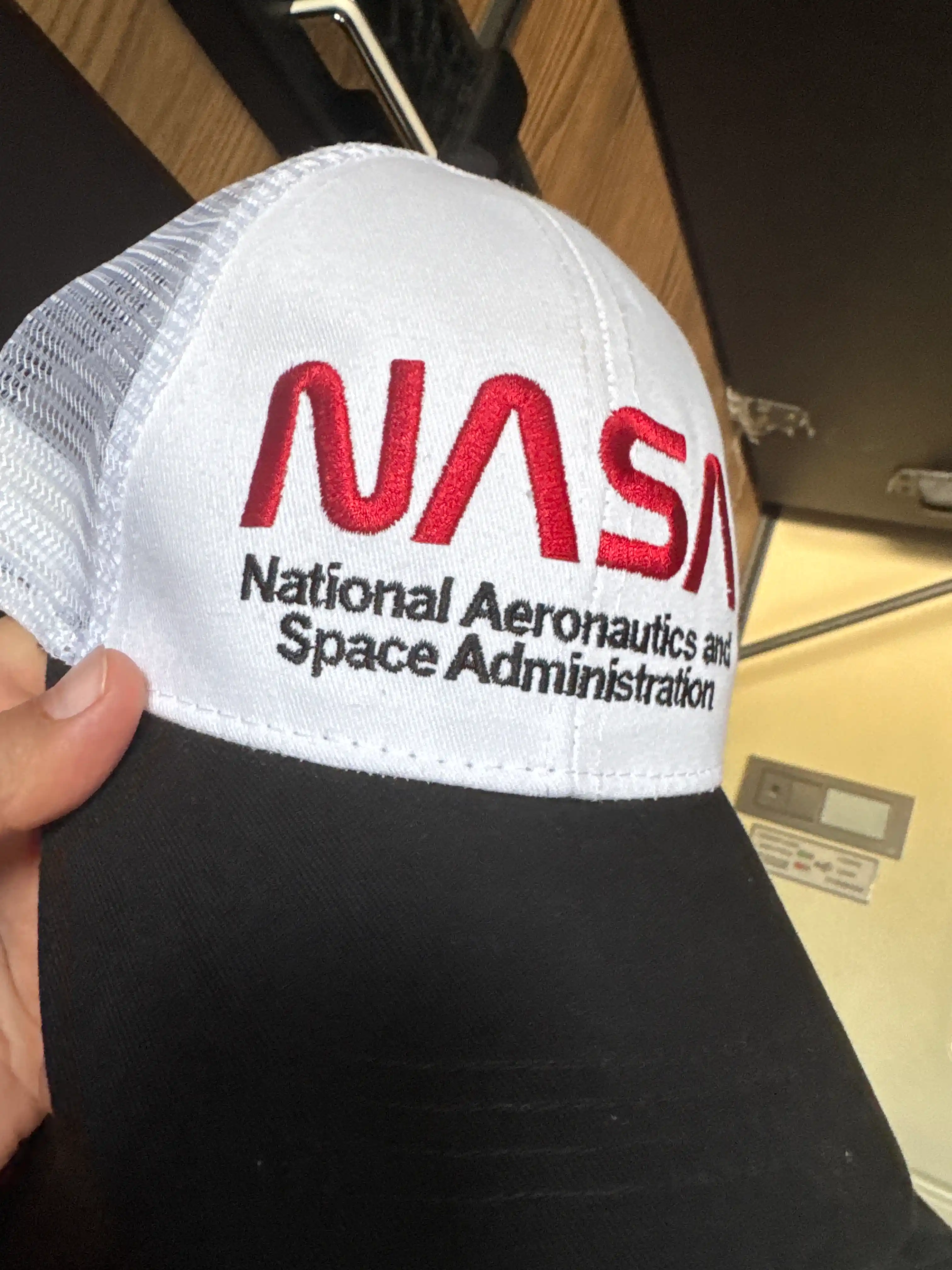 TERRA PRO erkaklar kepkasi NASA