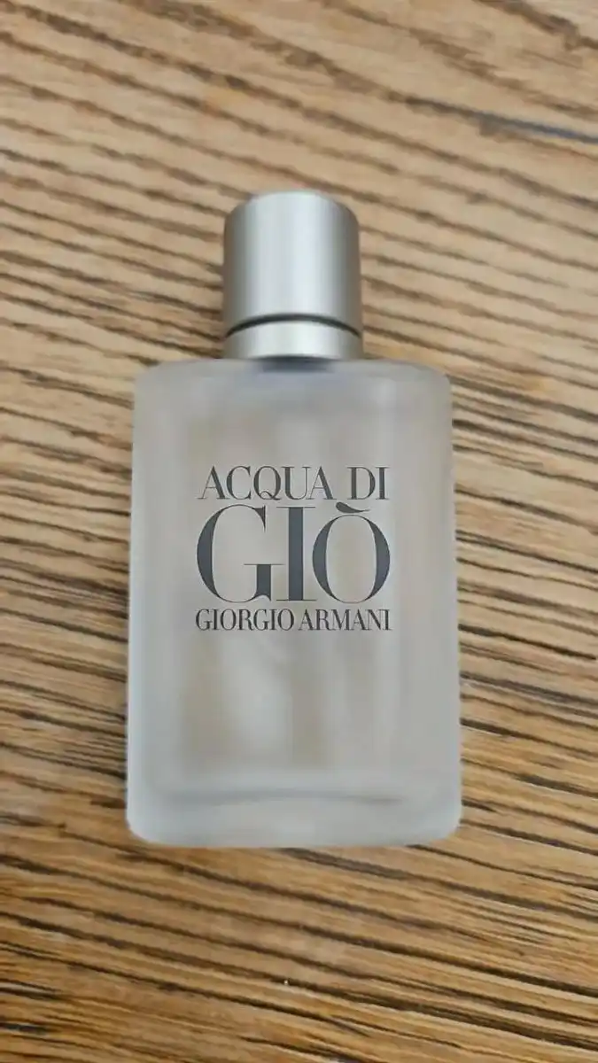 Giorgio armani Acqua di gio Profondo, Homme мужской парфюм, 100 мл, стойкость 1–2 дня