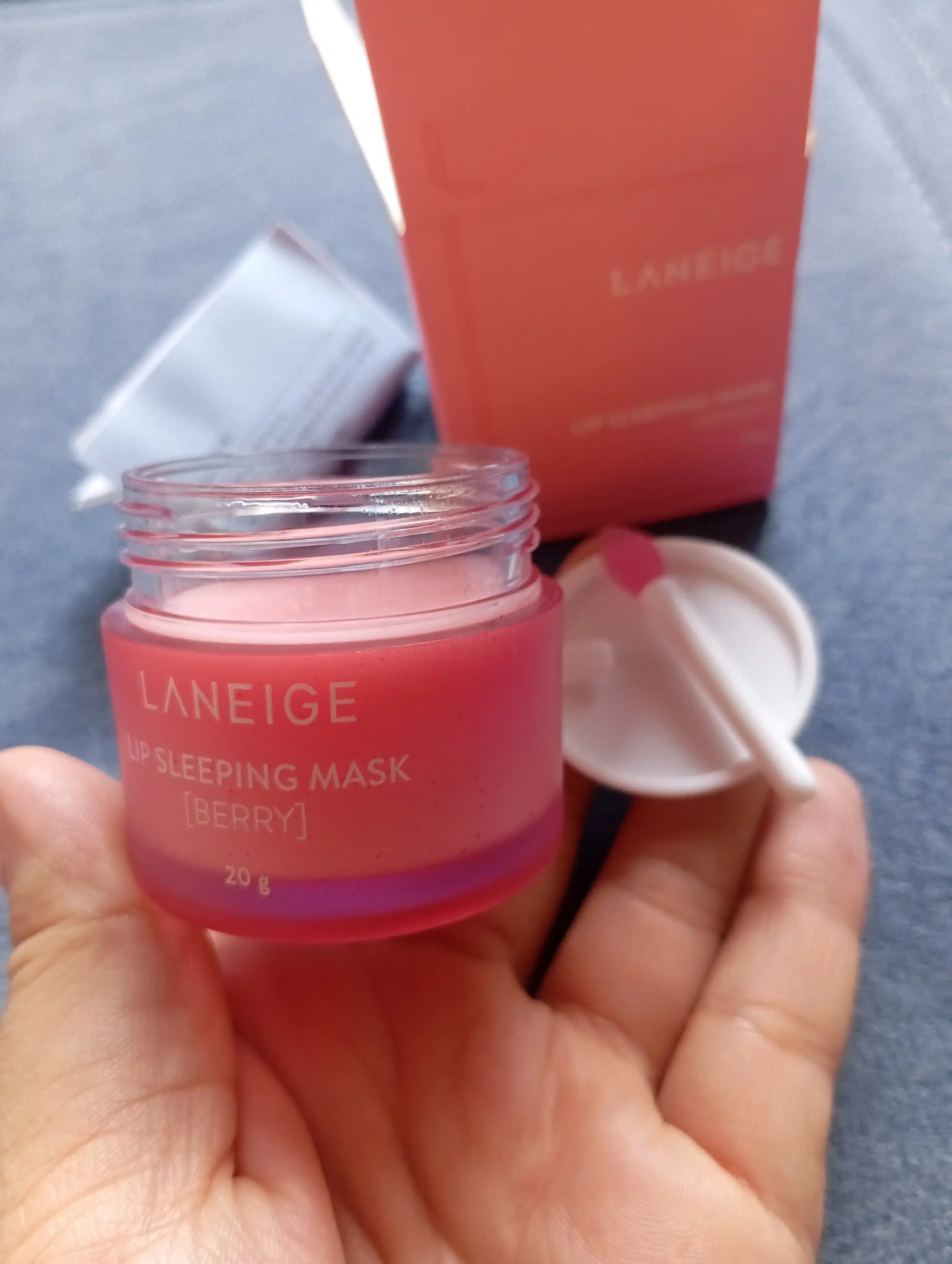 Laneige namlantiruvchi va tiklovchi lab balzami va niqobi, 20 g