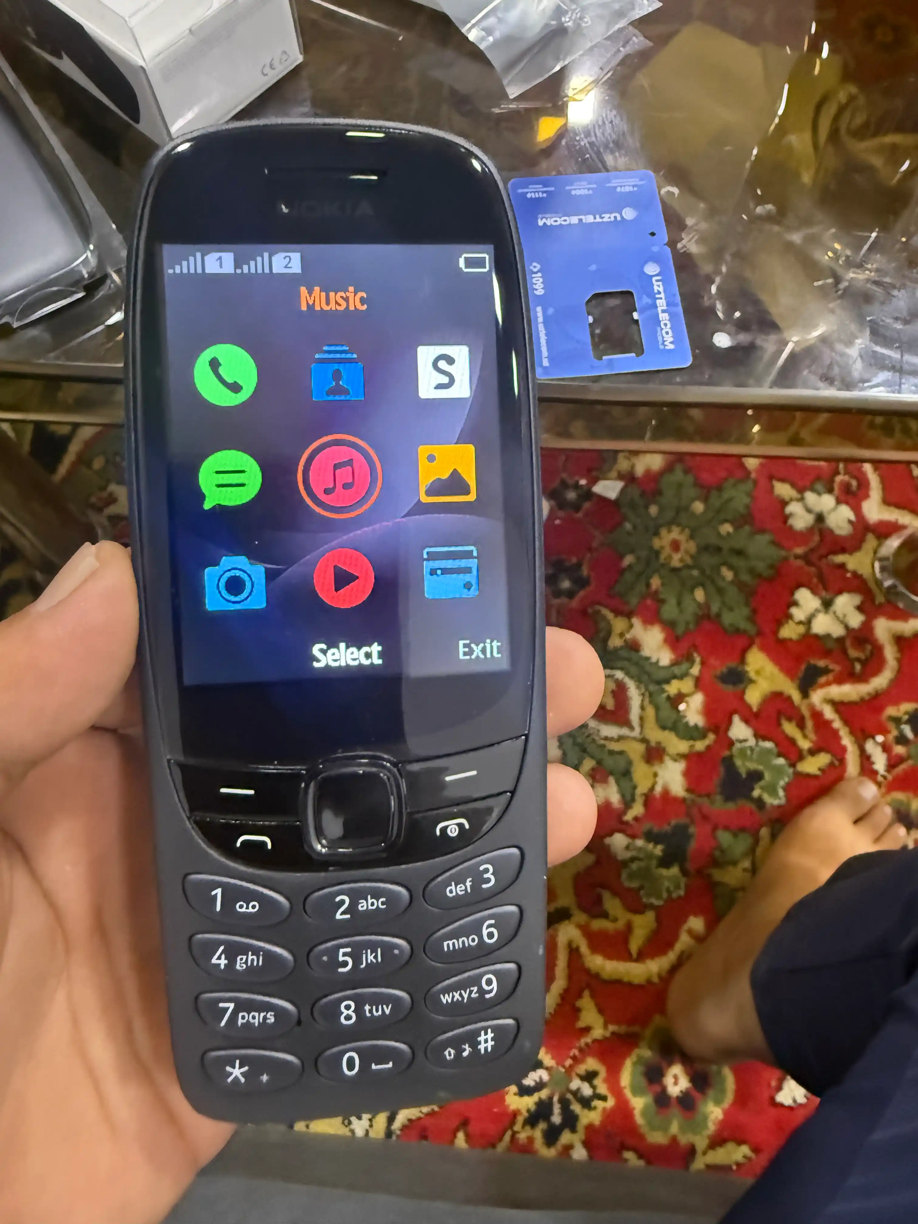 Knopkali telefon Nokia 6310