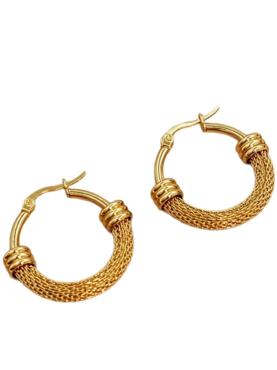 Серьги с покрытием 18K золота — серьги-кольца с текстурой