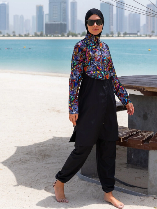 Ayollar cho‘milish kiyimi, Burkini, yopiq cho‘milish kiyimi