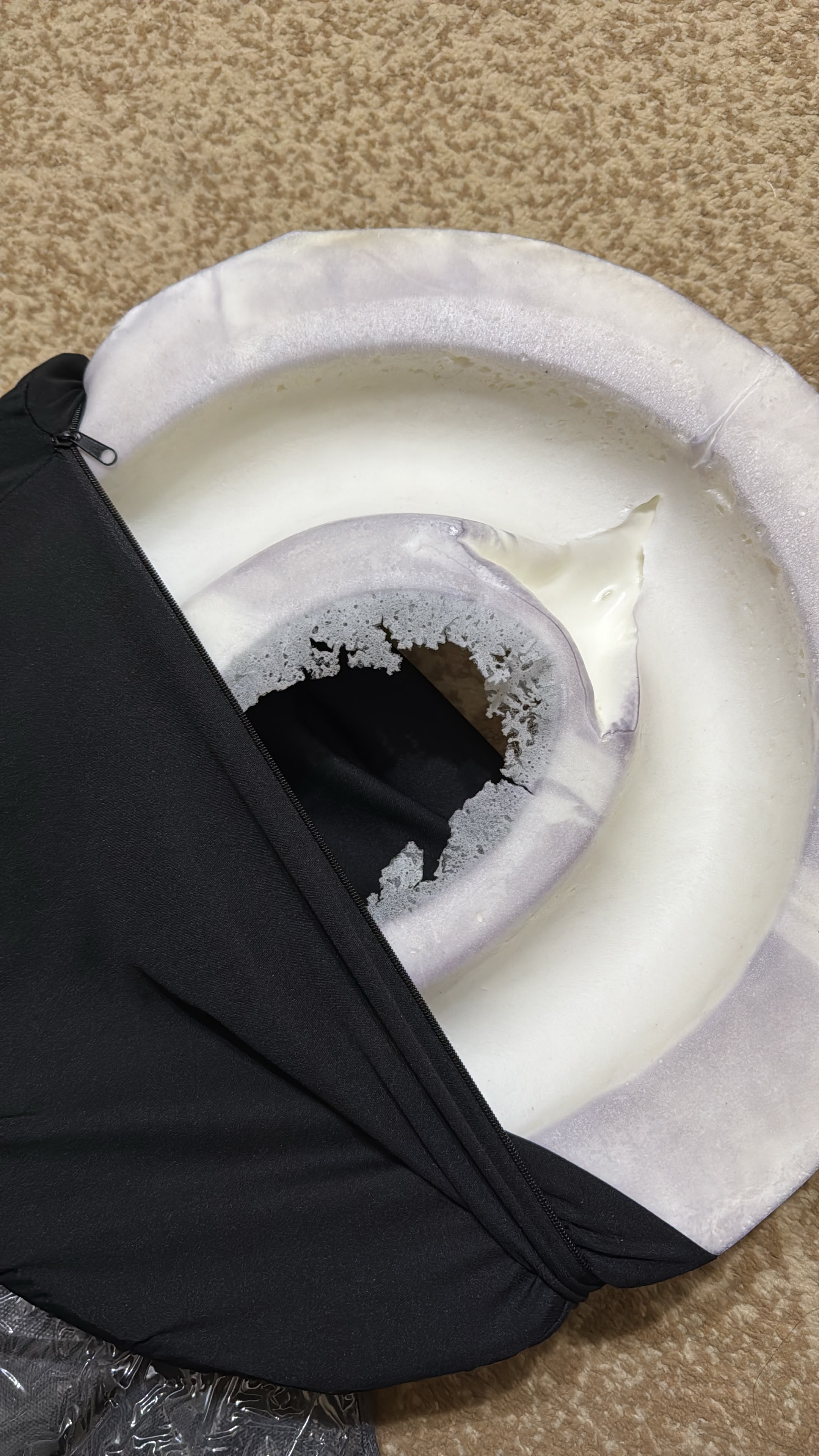 MYL 112 ortopedik o‘tirish yostiq — gemorroy va koksiks og‘riqlari uchun donut cushion