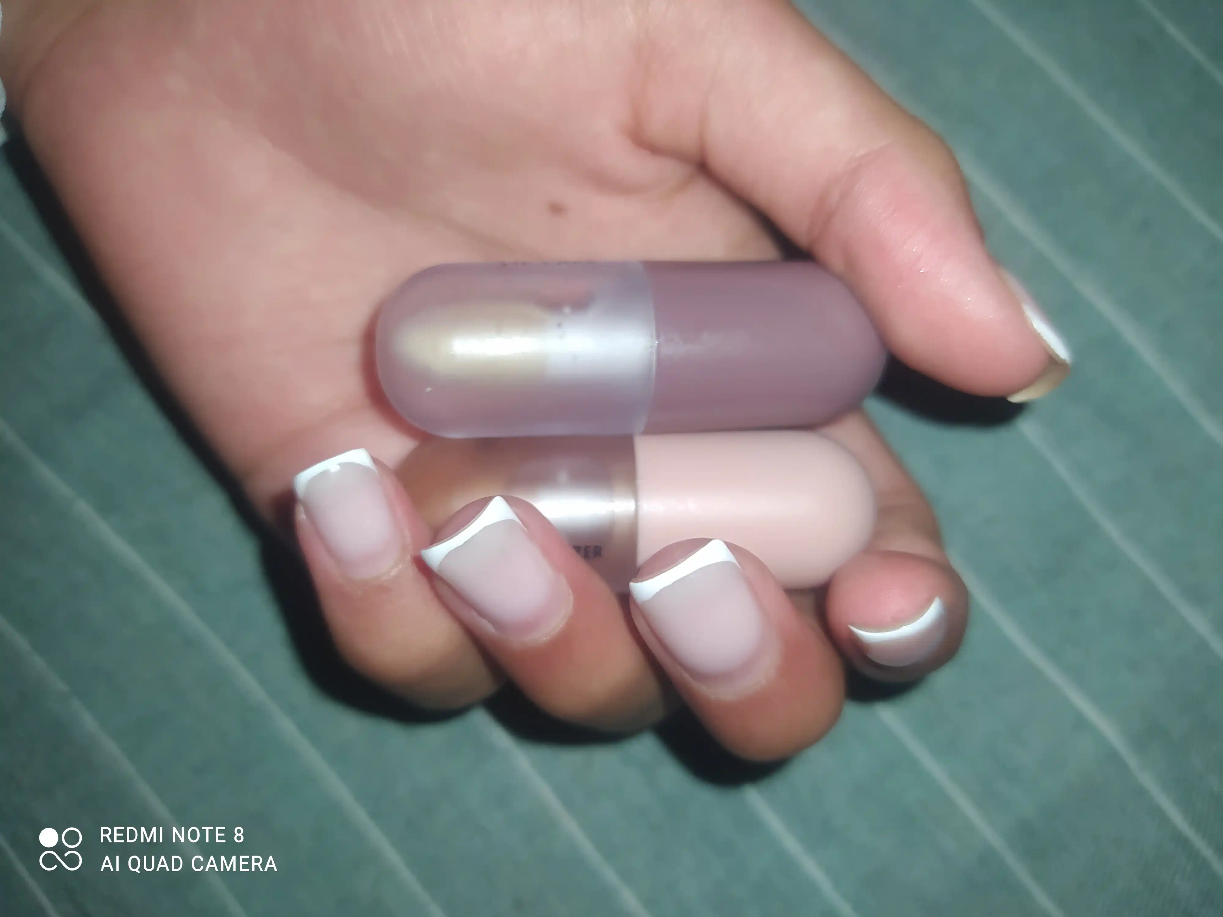 Kun va tun uchun hajm beruvchi lab blyesklari toplami, 3+3 ml
