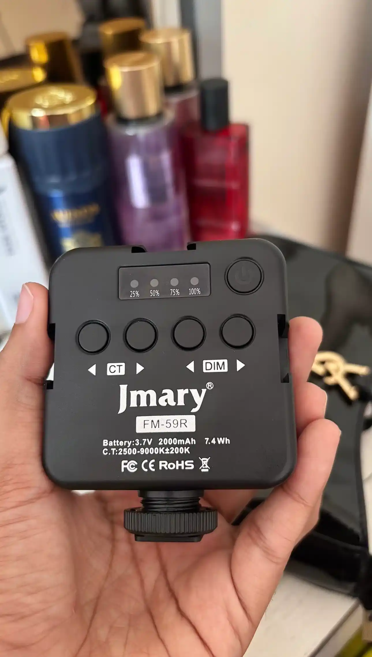 Foto va video suratga olish uchun Jmary FILL-59R LED portativ video chirogi