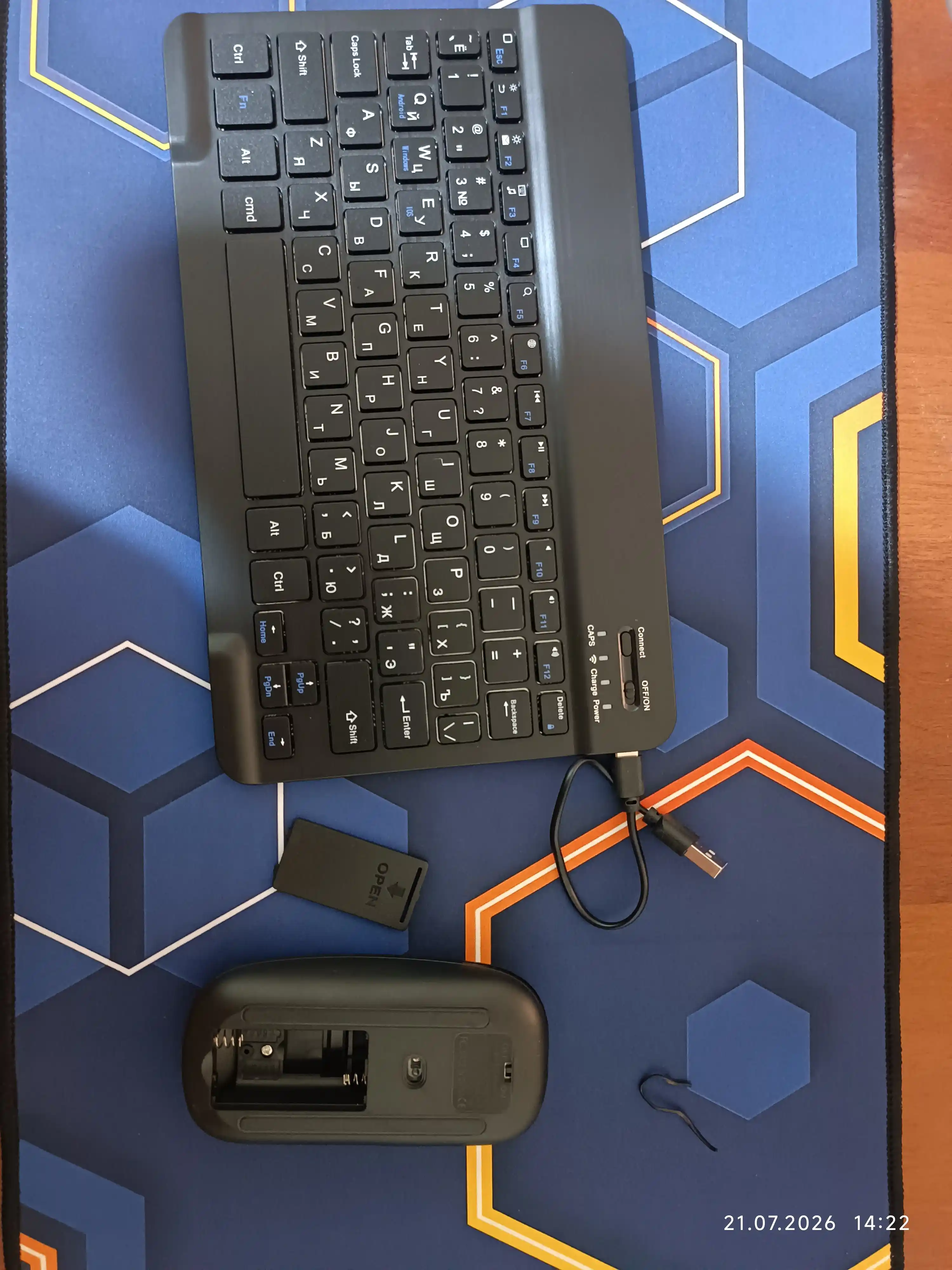 Simsiz Bluetooth klaviatura va sichqoncha telefon, noutbuk va planshet uchun