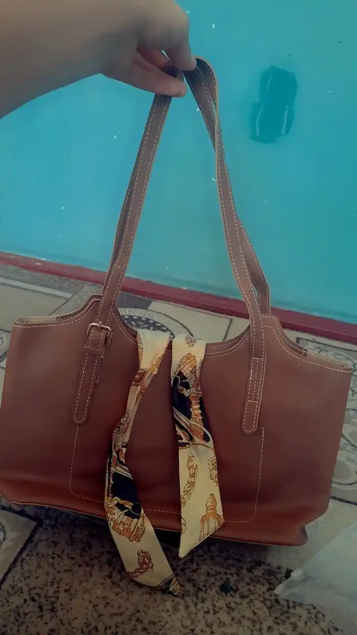 Ayollar sumkasi kros bodi o'qish ish kundalik hayot uchun