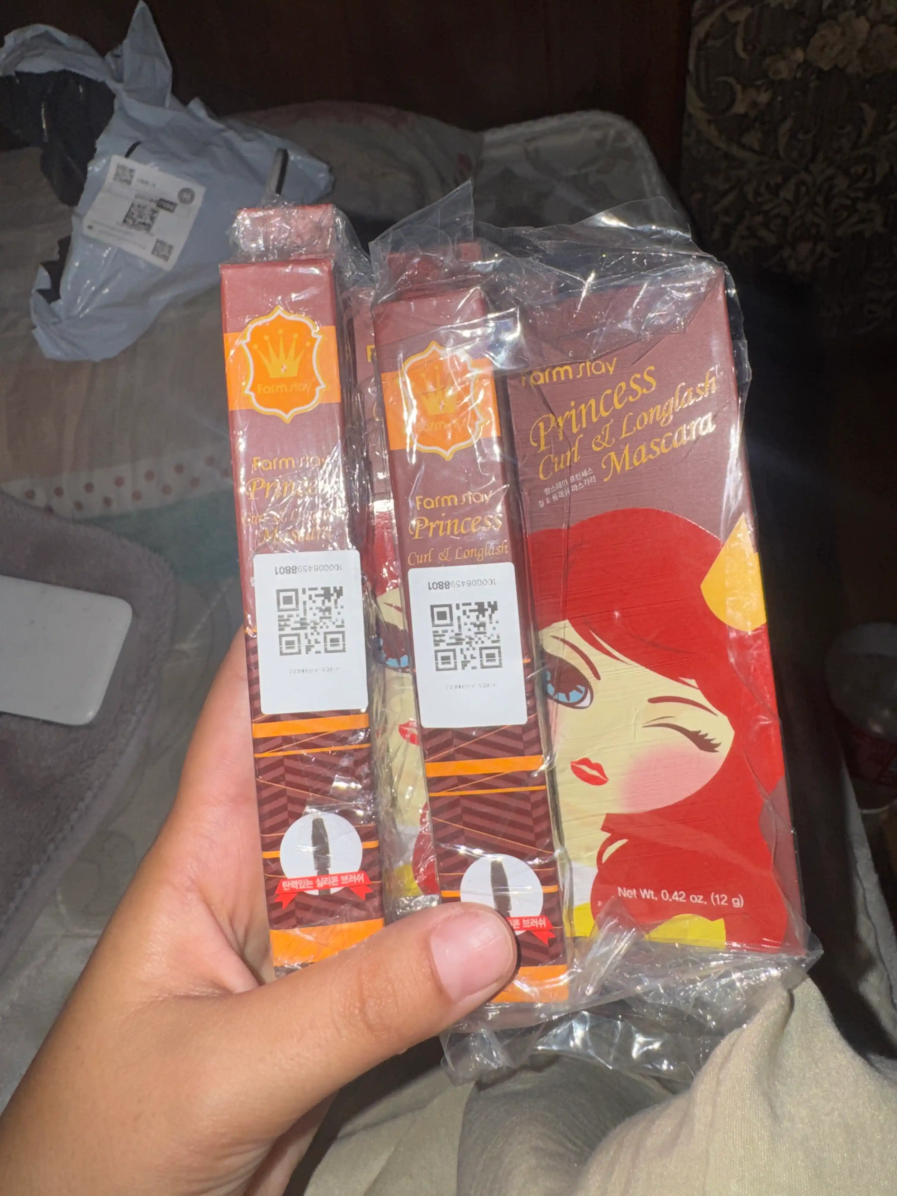 Bukuvchi va cho'zuvchi kipriklar uchun tush FARMSTAY Princess Curl & Longlash Mascara