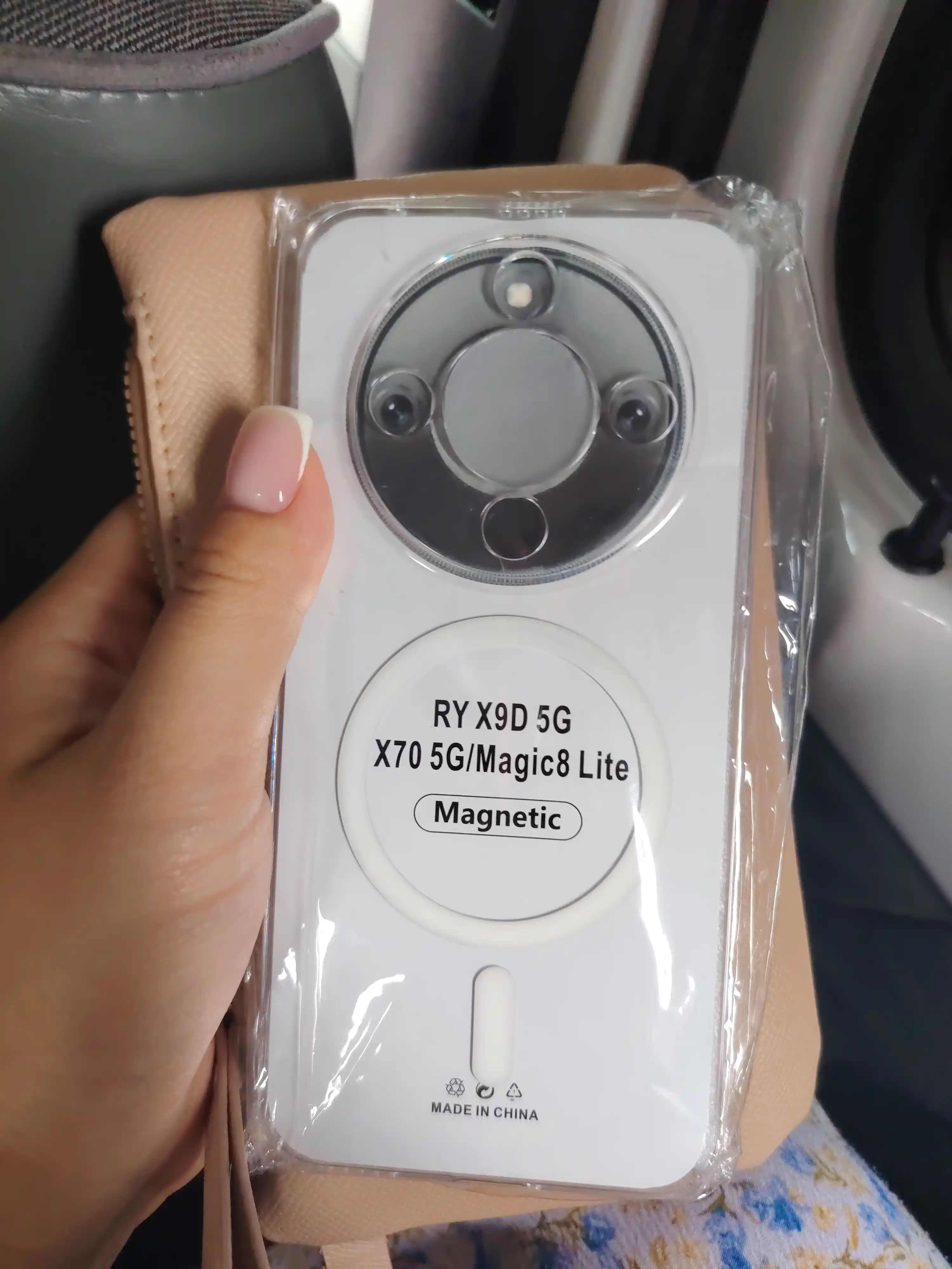 Honor X9D uchun gilof chexol prazrachniy, shafof sargaymaydigon