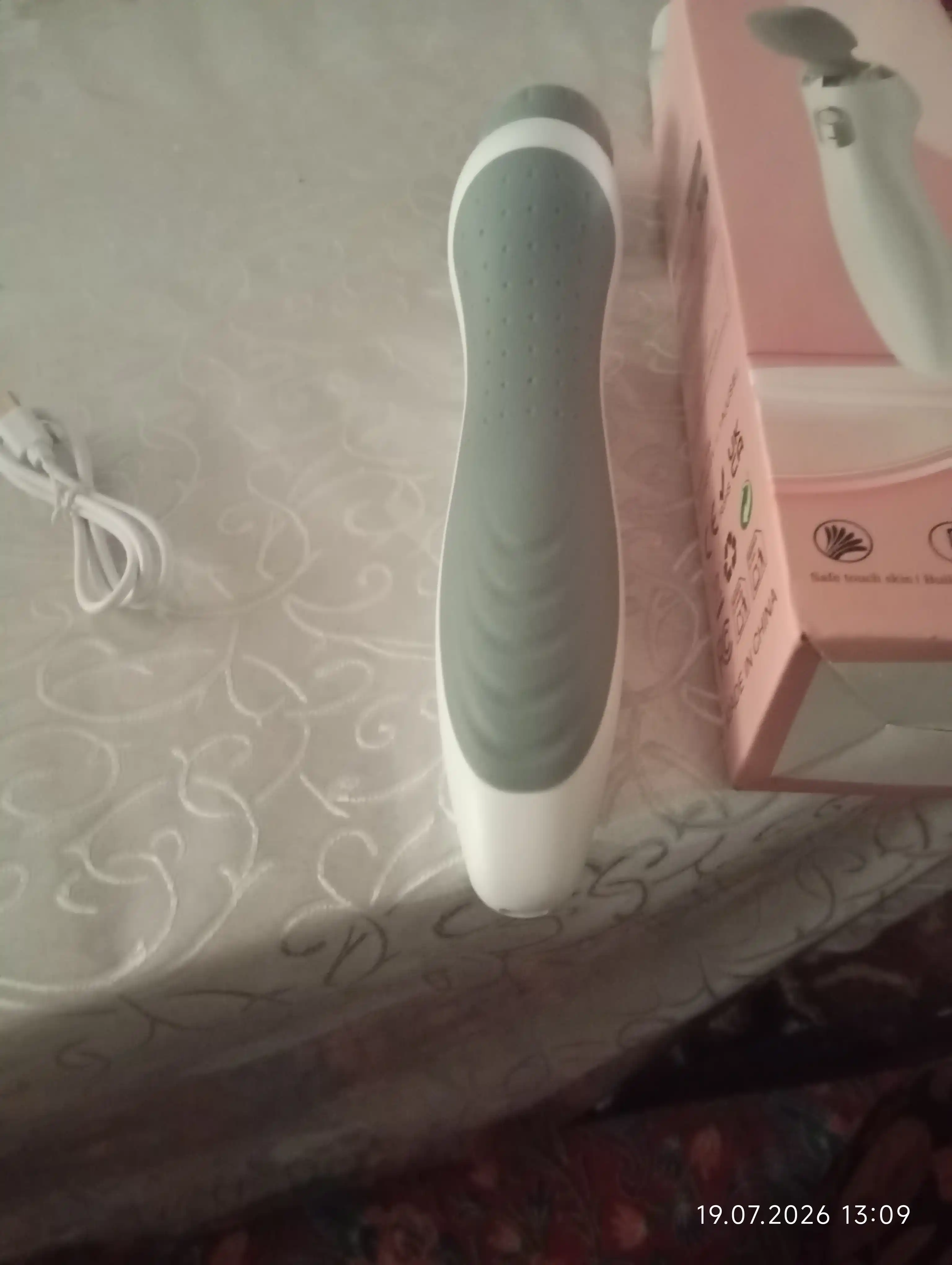 Bo'yin, yelka, oyoq, bel, qorin va qo'llar uchun universal elektr massajer