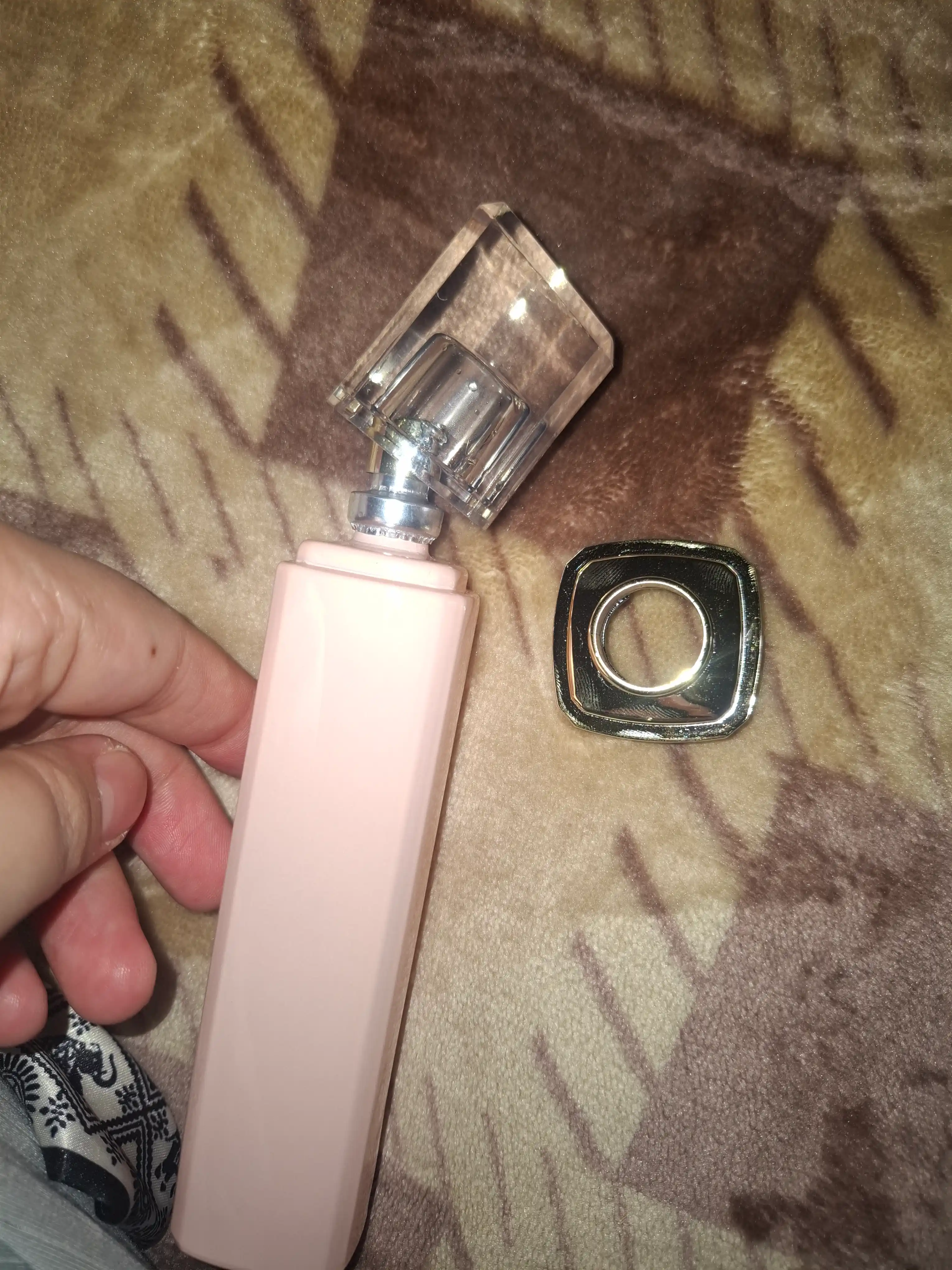 Ayollar parfyumlangan suv Hugo Boss MaVie Woman, 75 ml