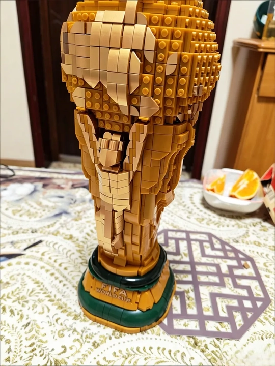 LEGO Editions — FIFA futbol bo‘yicha jahon chempionati kubogi, 2842 ta detal