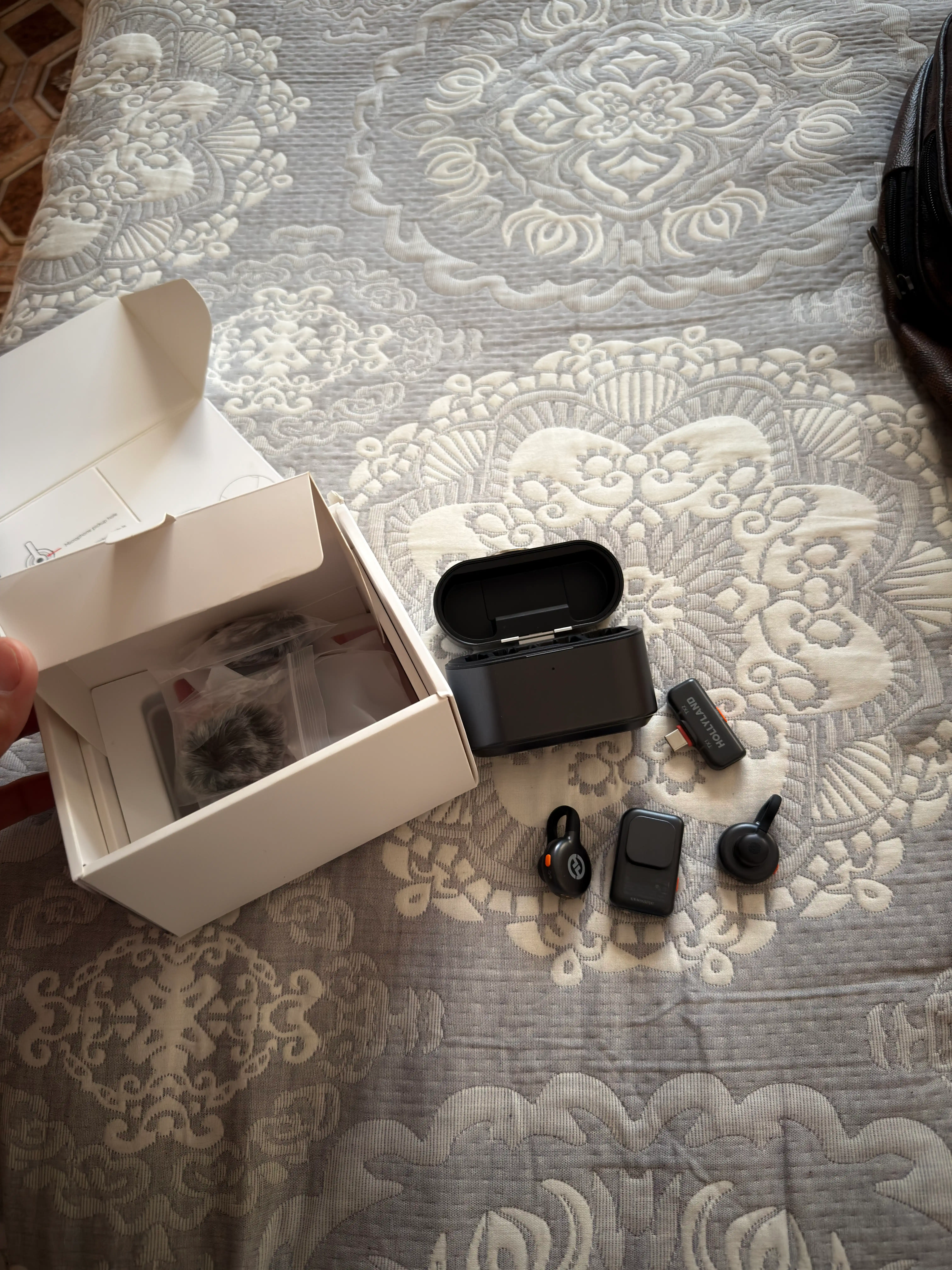 Hollyland Lark telefon uchun simsiz professional mikrofon YouTube va strim uchun
