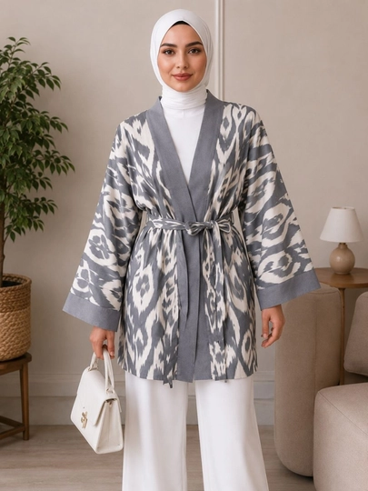 Ayollar poncho kardigan3 oversize, 48–56, milliy ikat naqshli, belbog‘li kimono