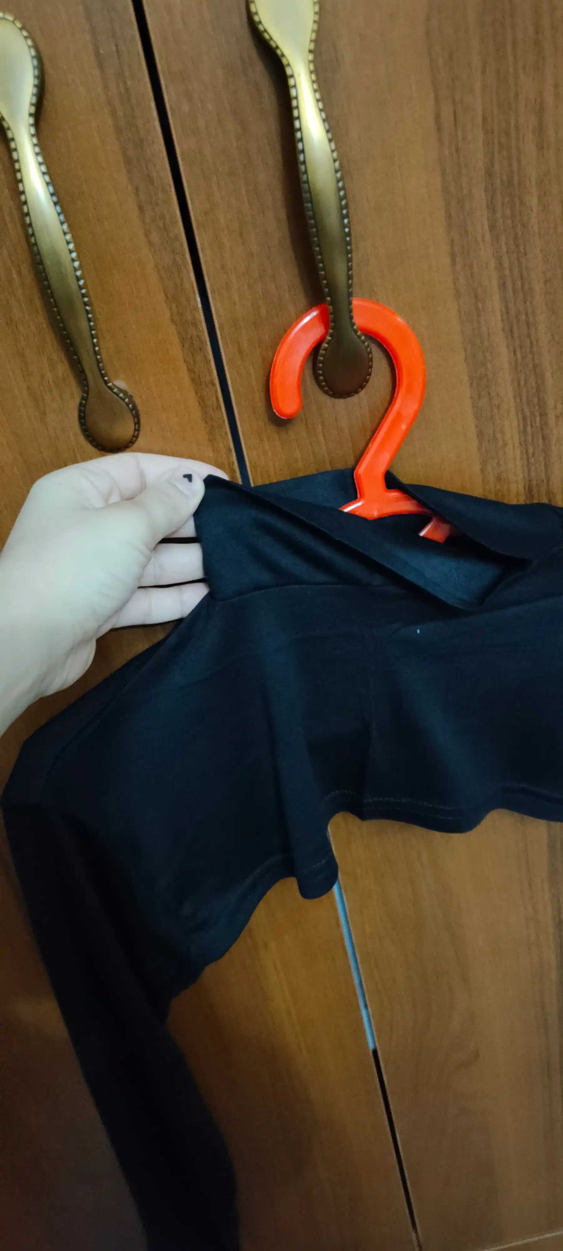 Quyoshdan himoyalovchi yenglar, fitnes uchun, uniseks