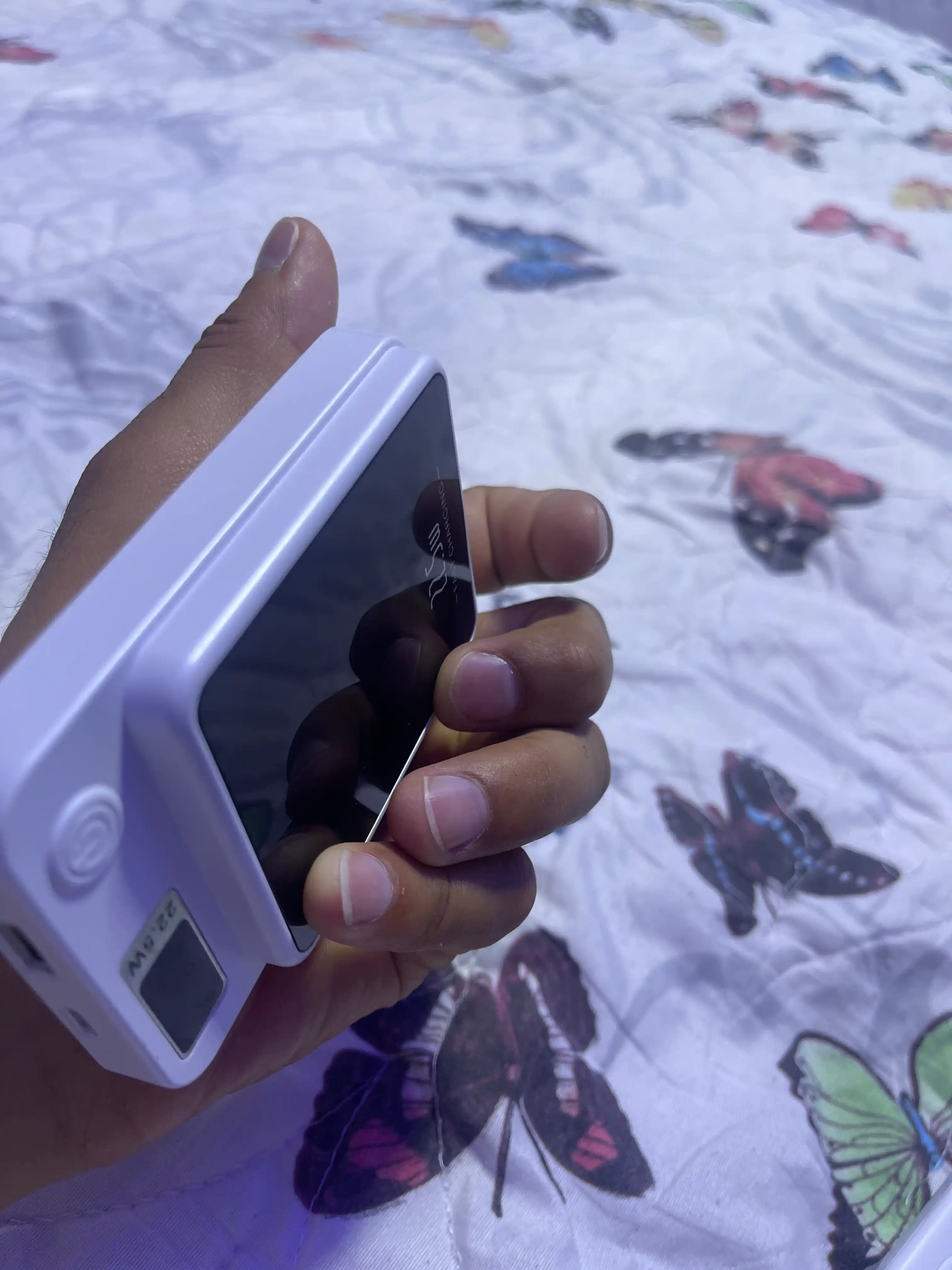 Tashqi akkamulyator, simsiz Power Bank, 10 000 mA/soat , 22.5W quvvatlash, MagSafe