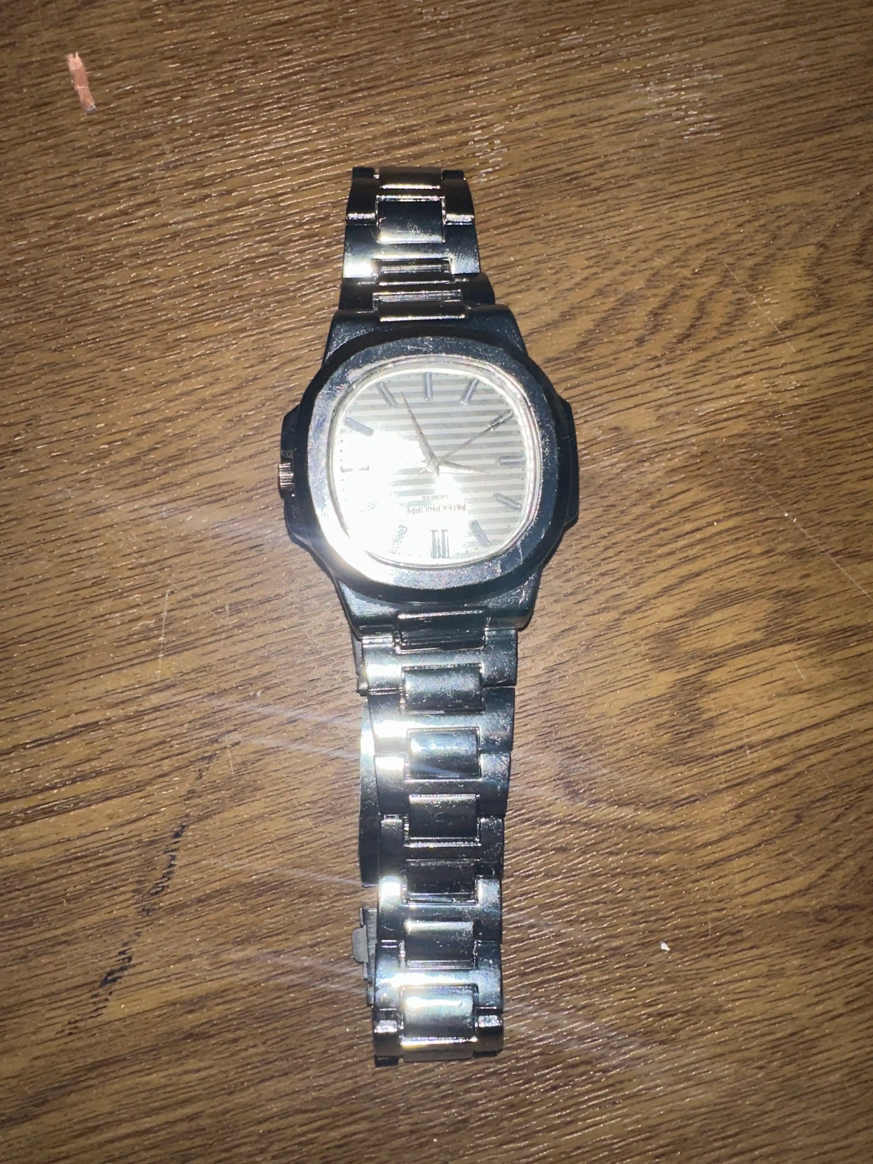 Patek Philippe Nautilus klassik erkaklar soati