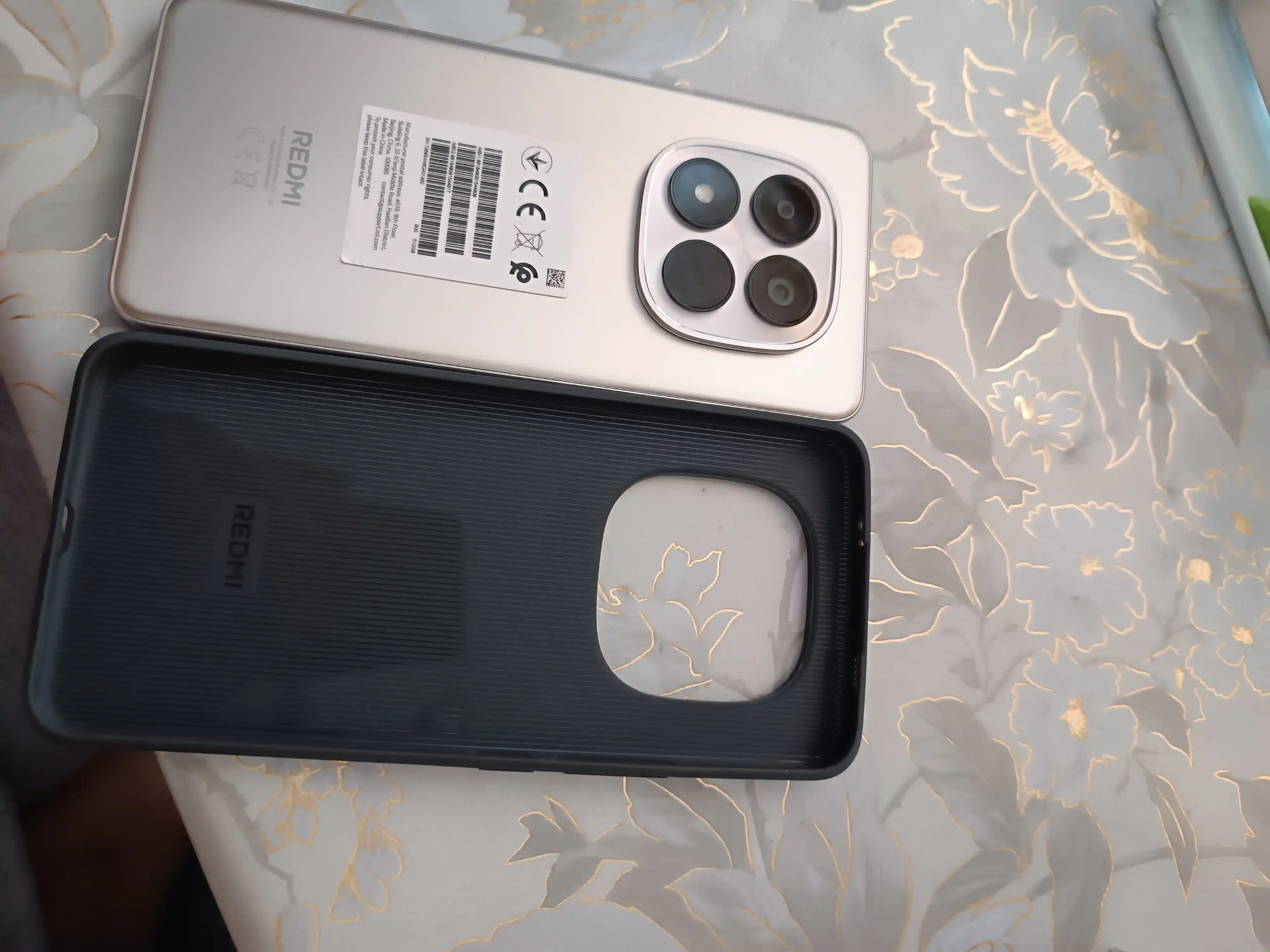 Redmi Note 15 Pro smartfon 120Hz AMOLED, 200MP kamera, 5000 mAh tez zaryad