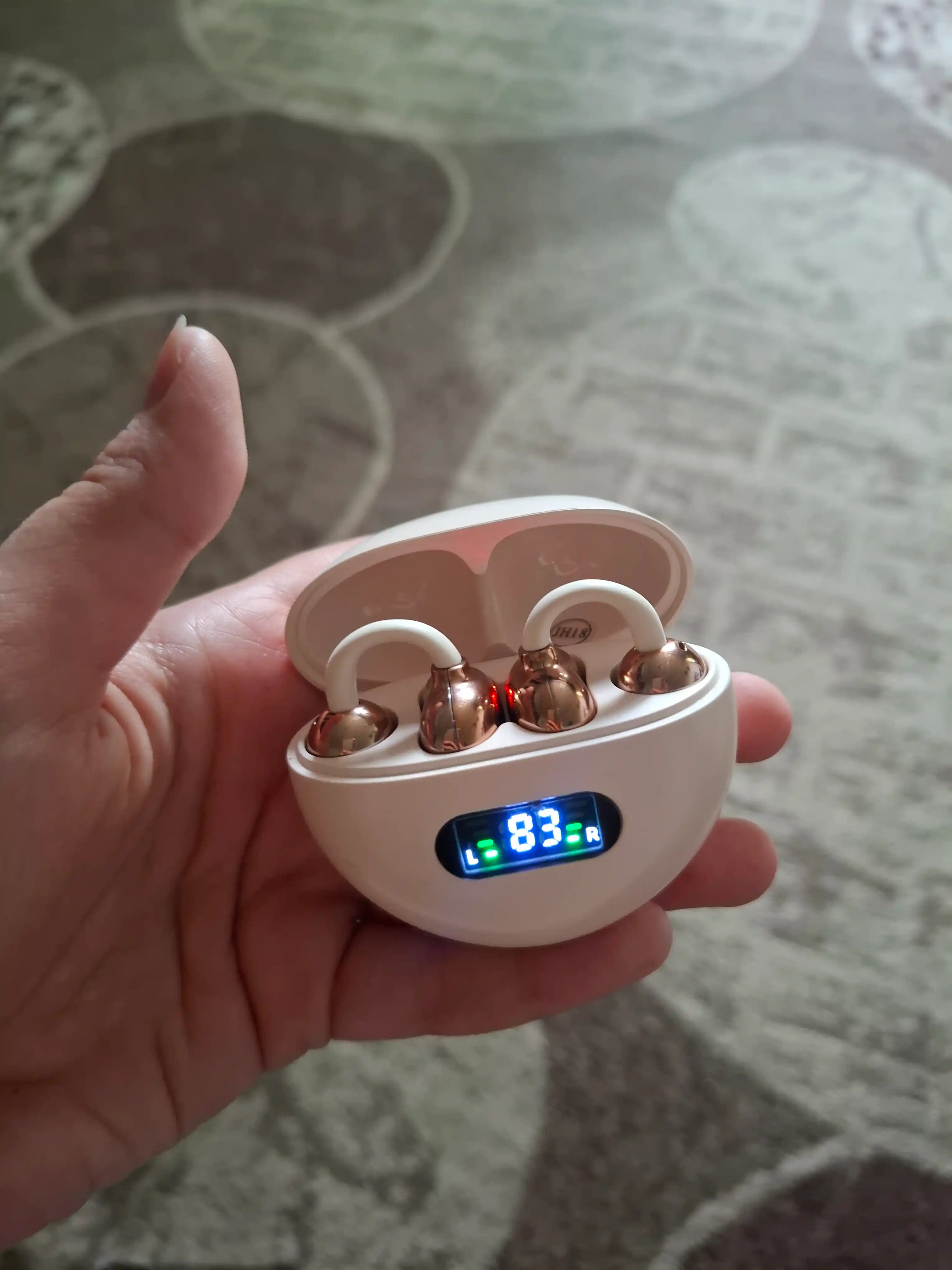 Simsiz quloqchinlar IPhone va Android uchun Q71 Bluetooth, LED displeyli sport naushniklar