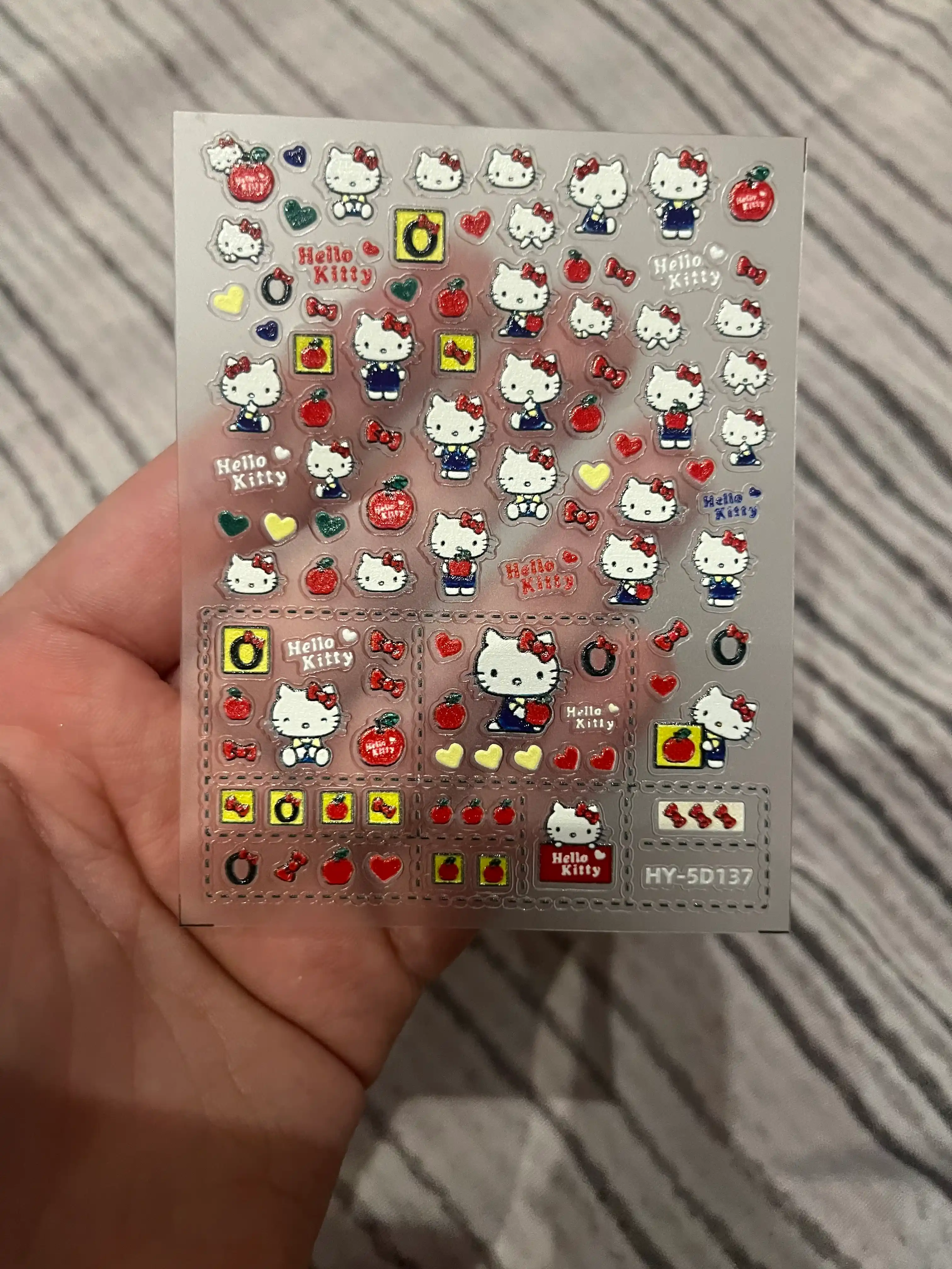Nakleyka telefon va chexol uchun, stikerlar telefon uchun