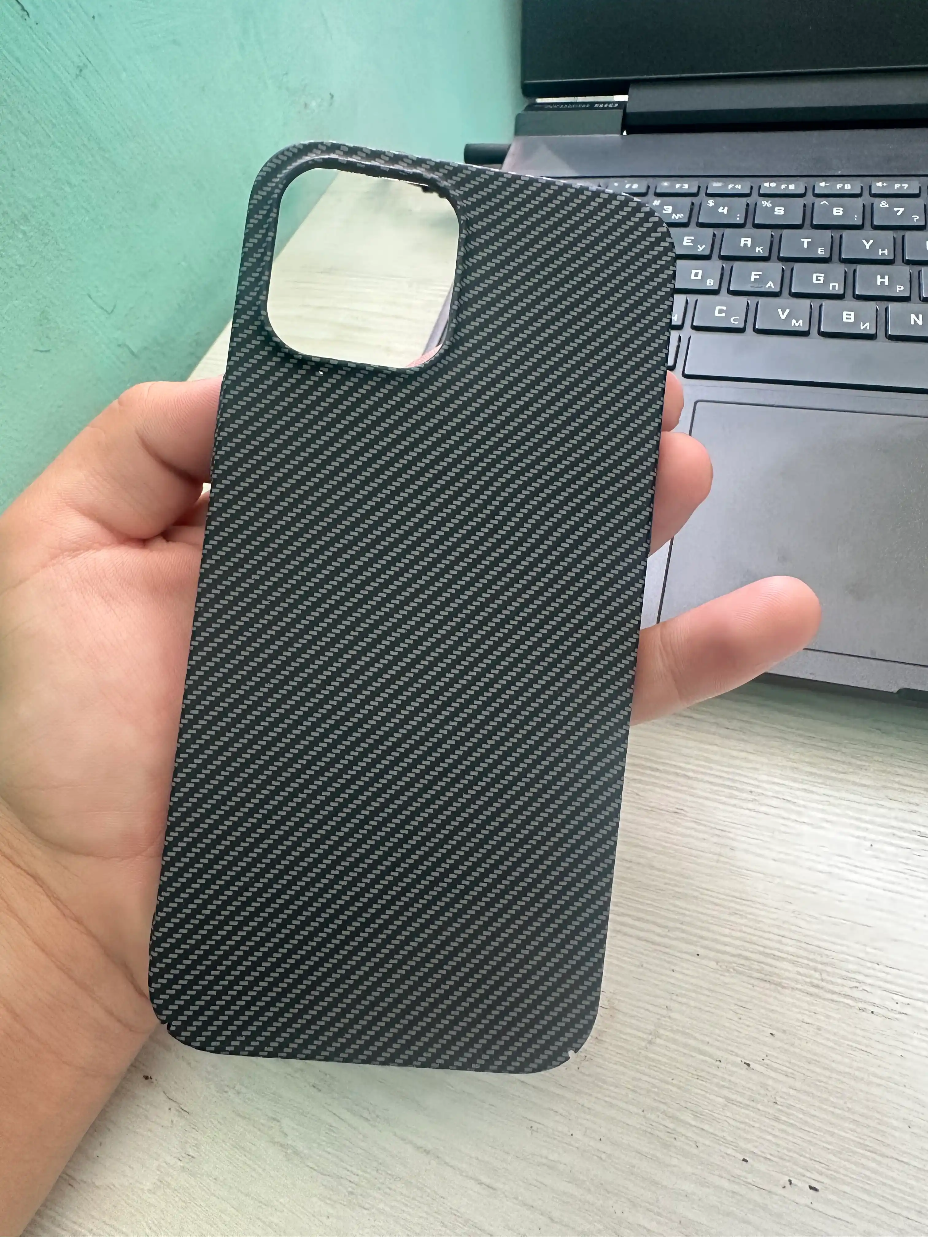 IPhone 11-17 Pro Max uchun MagSafe karbon g‘ilofi, yupqa, mustahkam himoya g‘ilofi