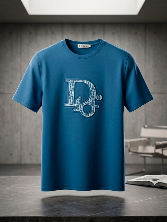 Asosiy, universal, kundalik kiyish uchun qulay, unisex futbolka