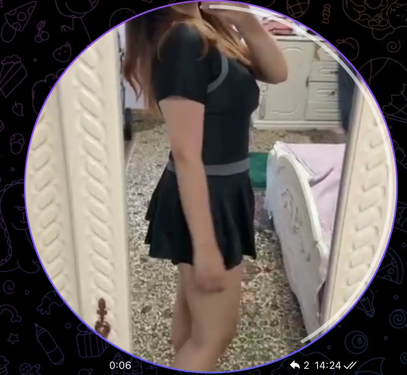 Bir qismli suzish kostyumi, yubka bilan shorti, standart o'lchamlari M-XXL