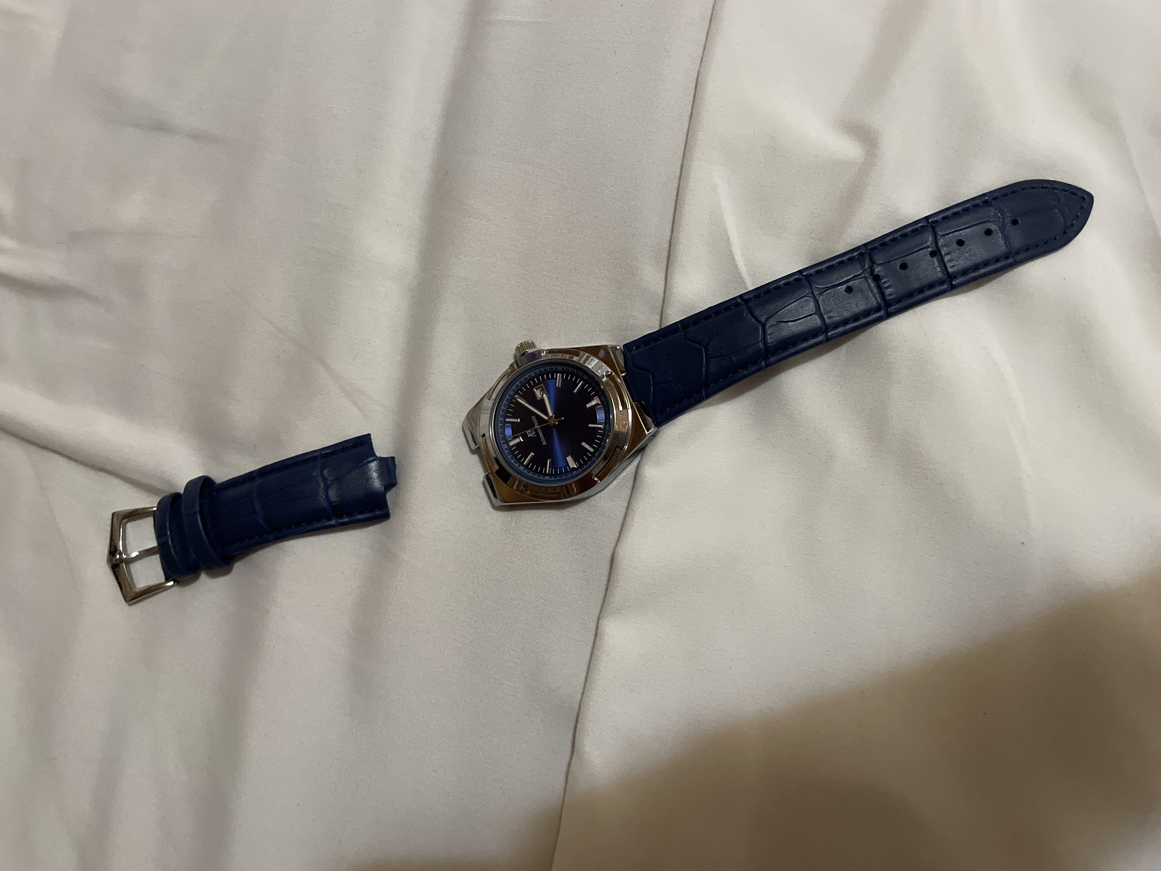Audemars Piguet erkaklar uchun klassik qo‘l soati, taqvimli, kvarts mexanizm