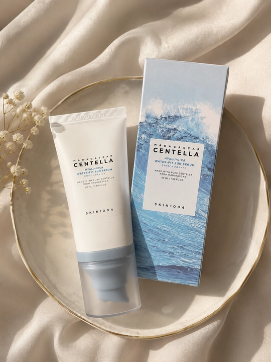 Centella Madagascar SPF 50+ — легкий солнцезащитный крем, с экстрактом центеллы, 50 мл - 