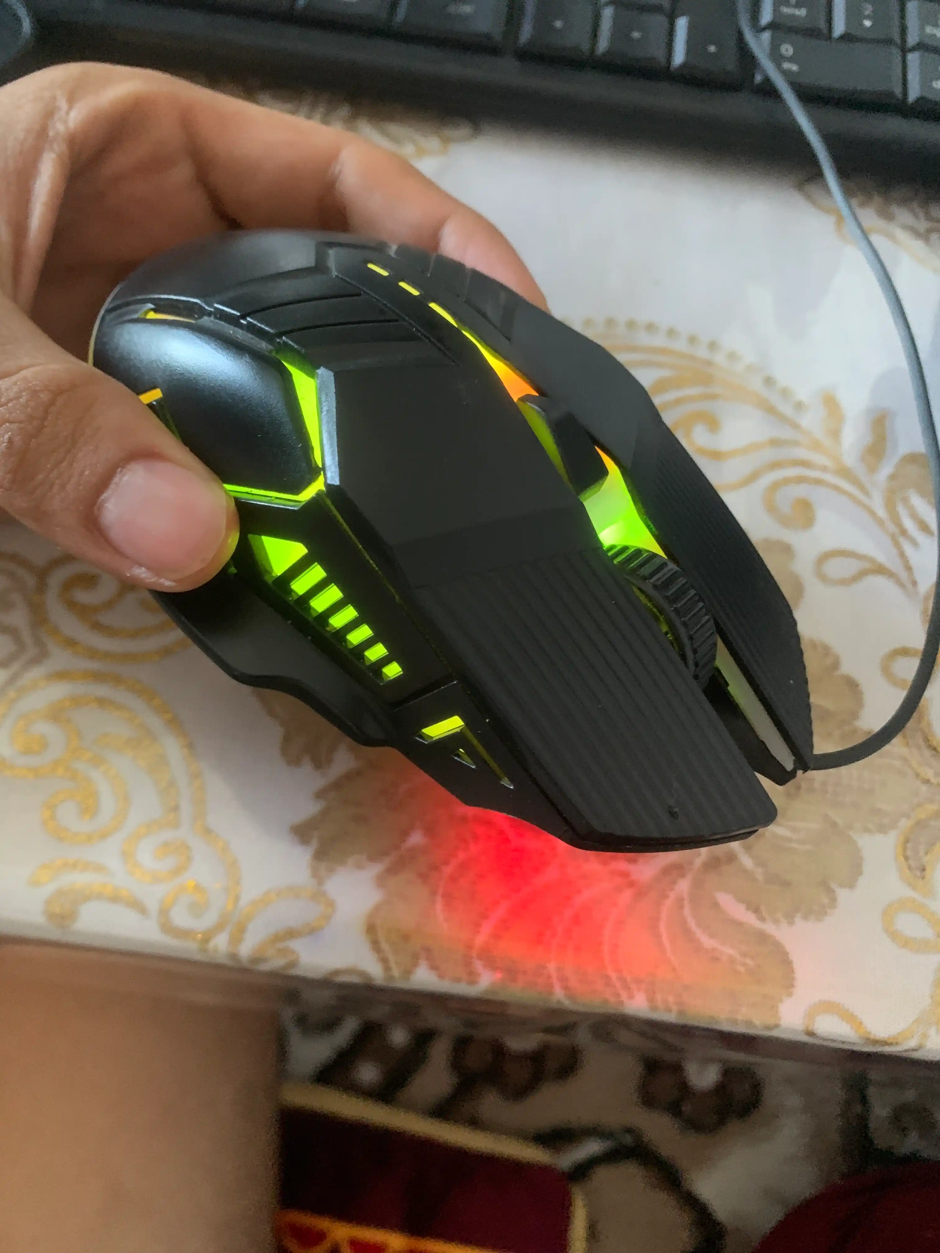 Проводная  игровая мышь GM6,  3200DPI со светодиодом RGB
