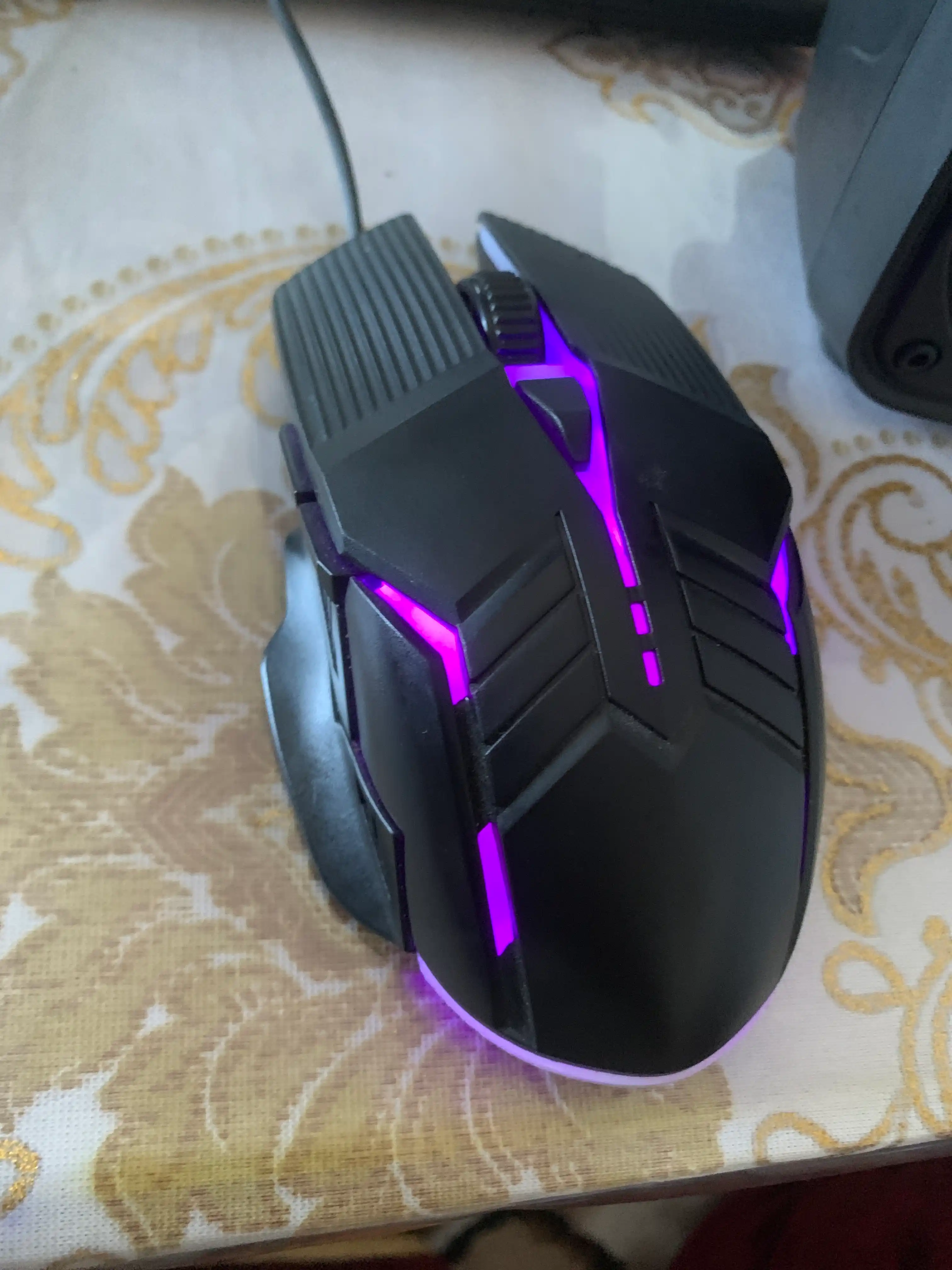 Проводная  игровая мышь GM6,  3200DPI со светодиодом RGB
