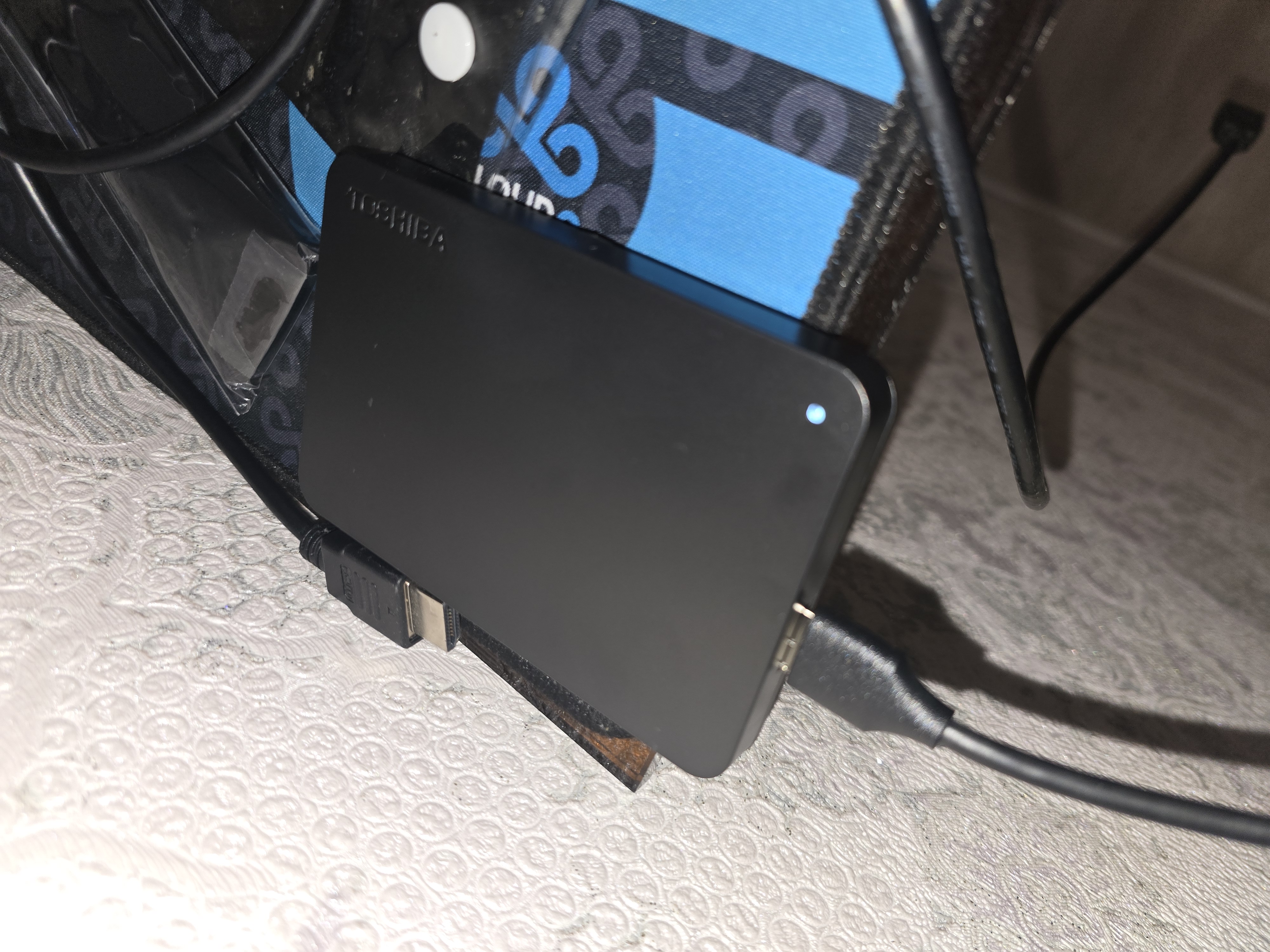 Toshiba Canvio Basics tashqi HDD, 320GB/500GB/1TB/2TB, USB 3.0