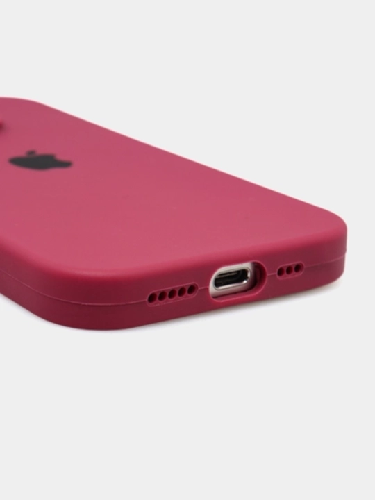IPhone 17, 17 Pro 17 Pro Max uchun silikon g‘ilof
