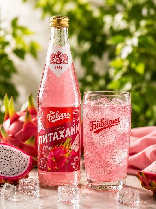 Pitaxaya ta’mli kuchli gazlangan Bavaria Classic alkogolsiz ichimligi, 0,5 l