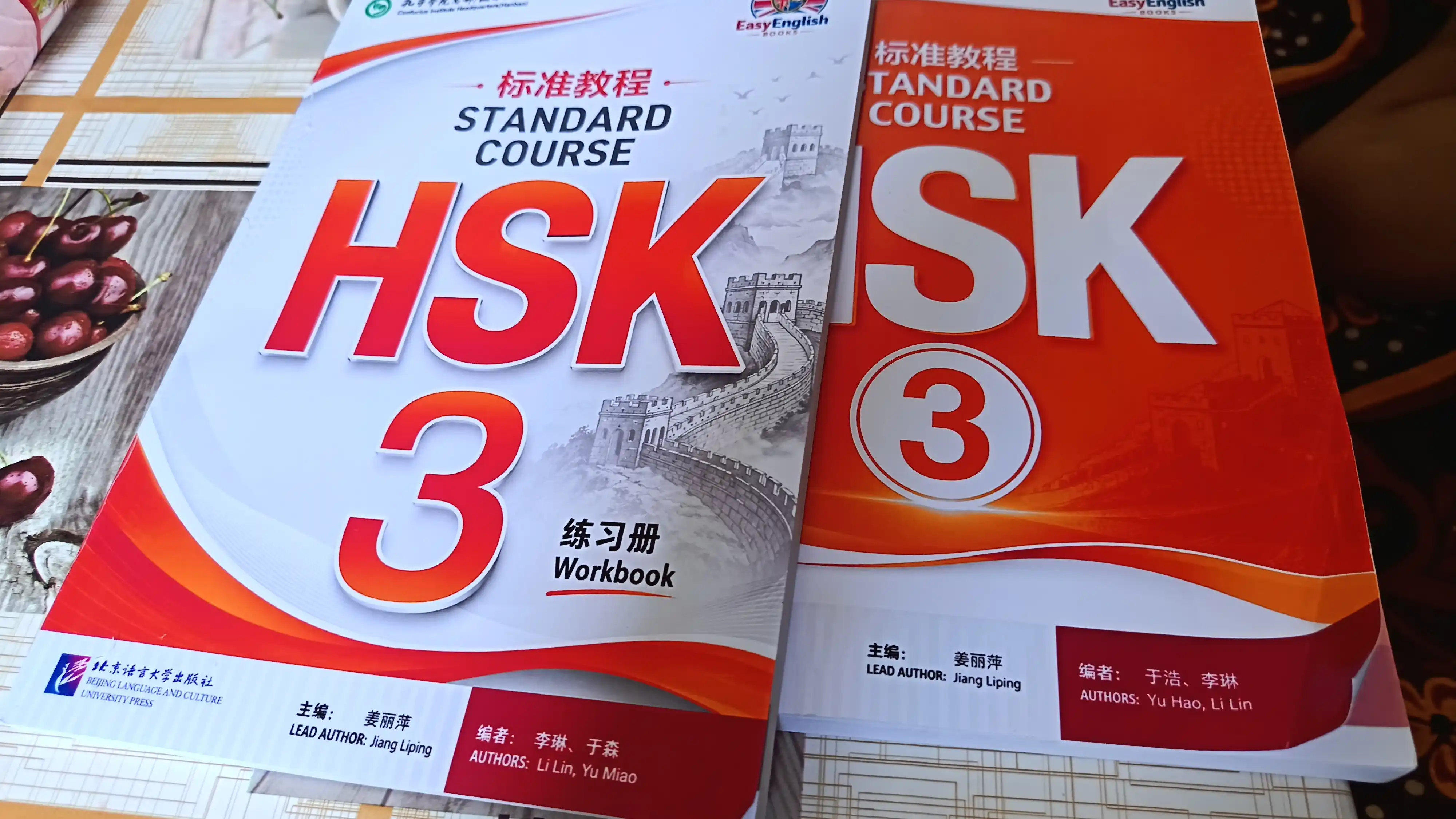 HSK Standard Course 1,2,3, Student's book+Workbook A5 va A4 formatda Jiang Liping