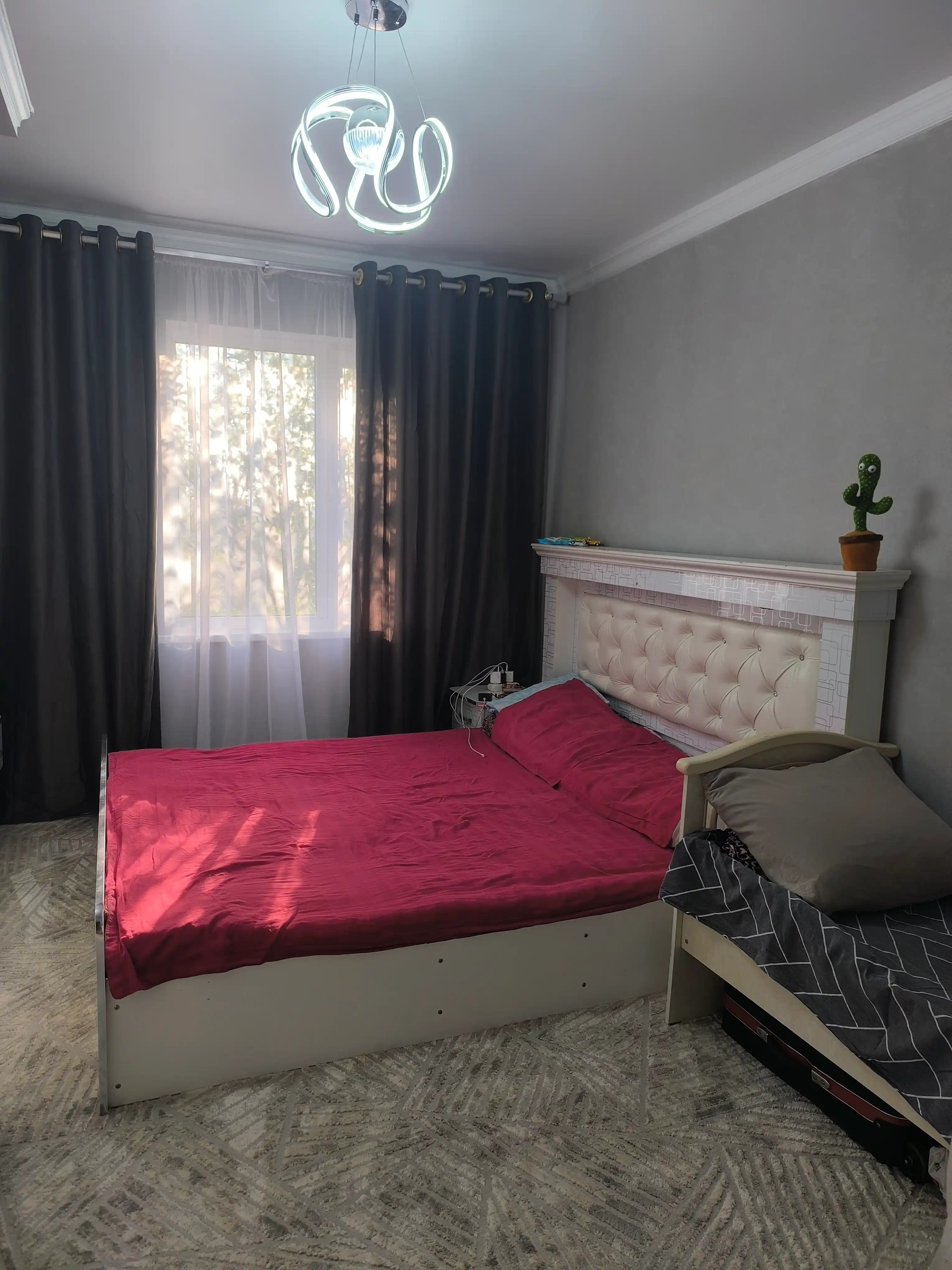 LED lyustra Ellada 3 yorug‘lik rejimi va balandlikni sozlash imkoniyati 60Vt