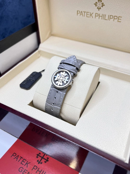 Erkaklar qo‘l soati, Patek Philippe mexanik soati, hujjatlar bilan, qo‘l fabrikasi bilan