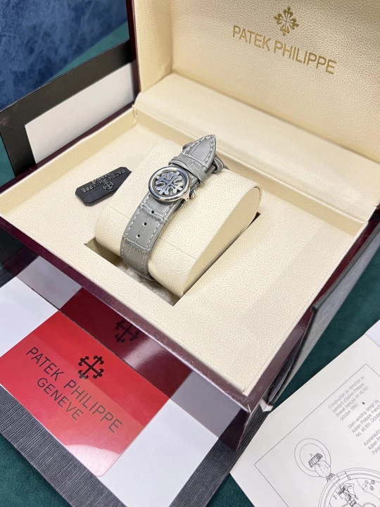 Erkaklar qo‘l soati, Patek Philippe mexanik soati, hujjatlar bilan, qo‘l fabrikasi bilan