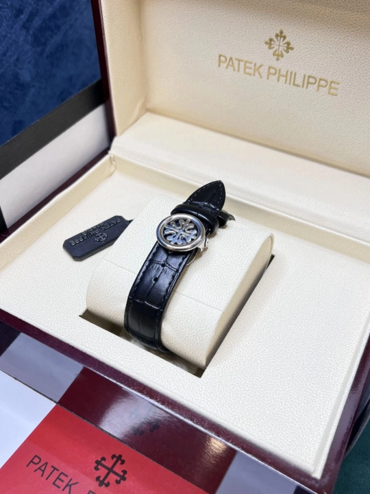 Erkaklar qo‘l soati, Patek Philippe mexanik soati, hujjatlar bilan, qo‘l fabrikasi bilan