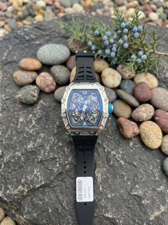 Erkaklar qo'l soati, Richard mille, mexanika, hujjatlari va paketlari bilan birga - 