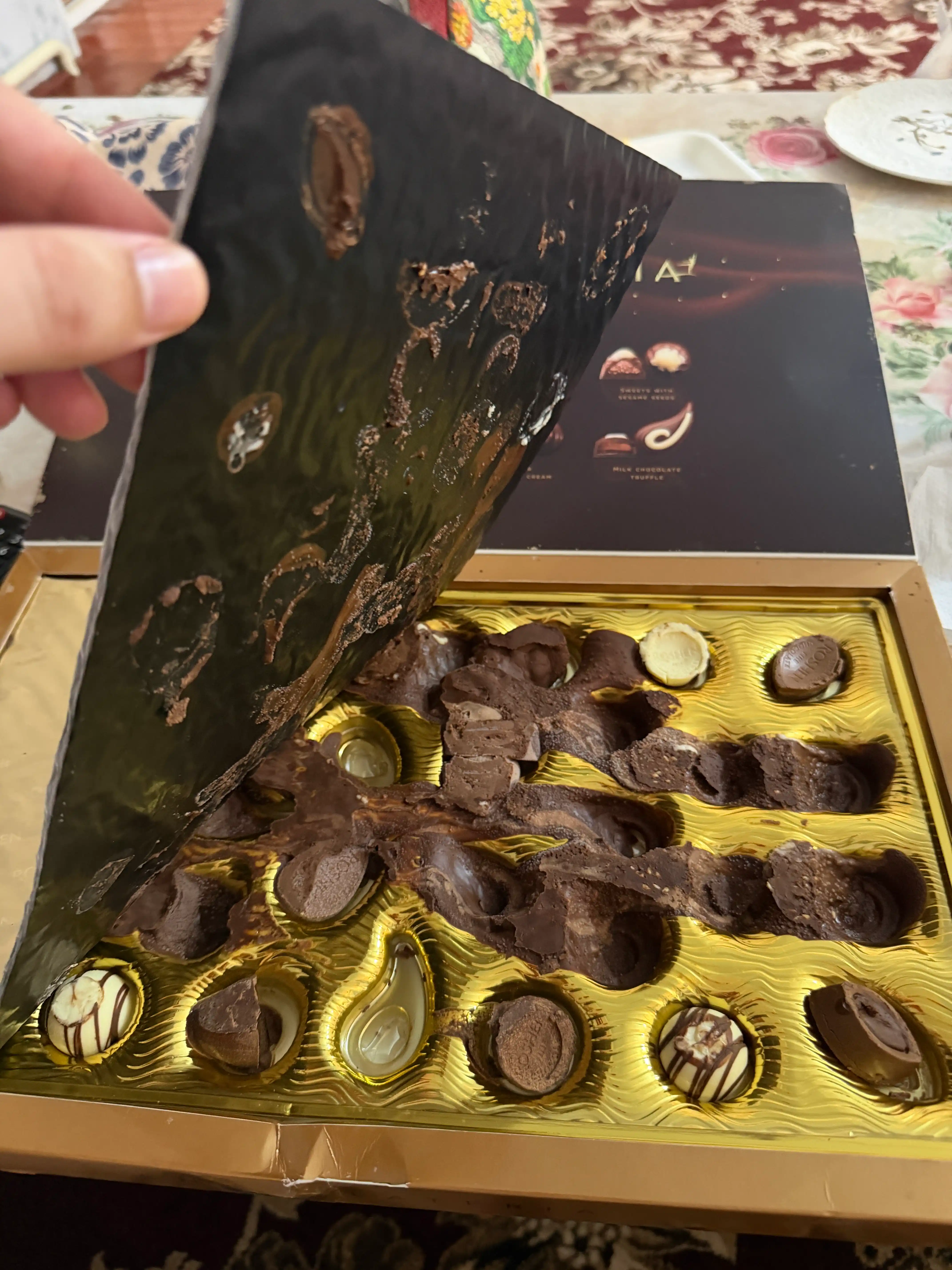 Коробочные конфеты Roshen Chocolateria, 256 г