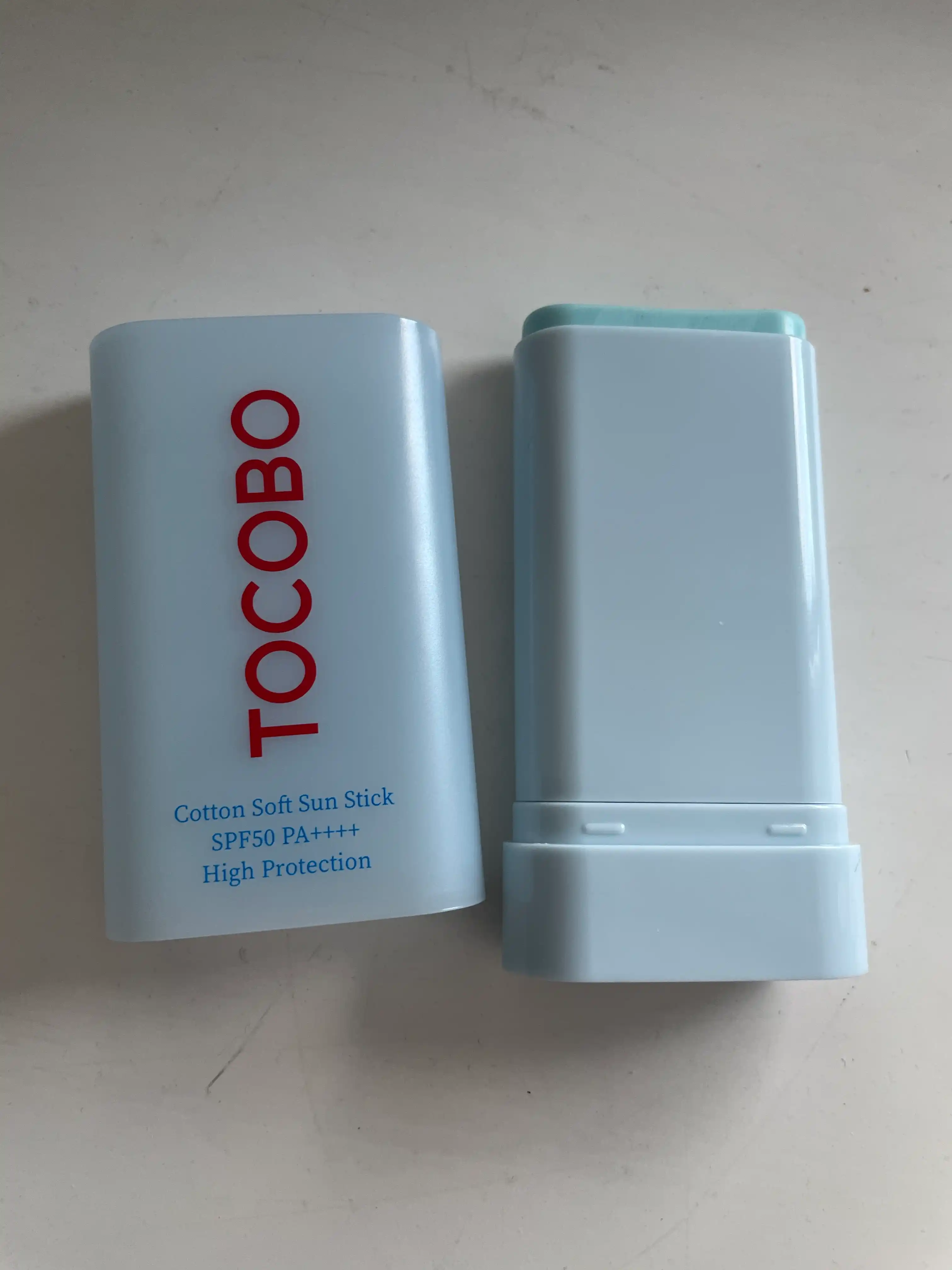 Yuz uchun quyoshdan saqlovchi tayoqcha Tocobo Cotton Soft Sun Stick SPF50 + PA++++, 19 gr