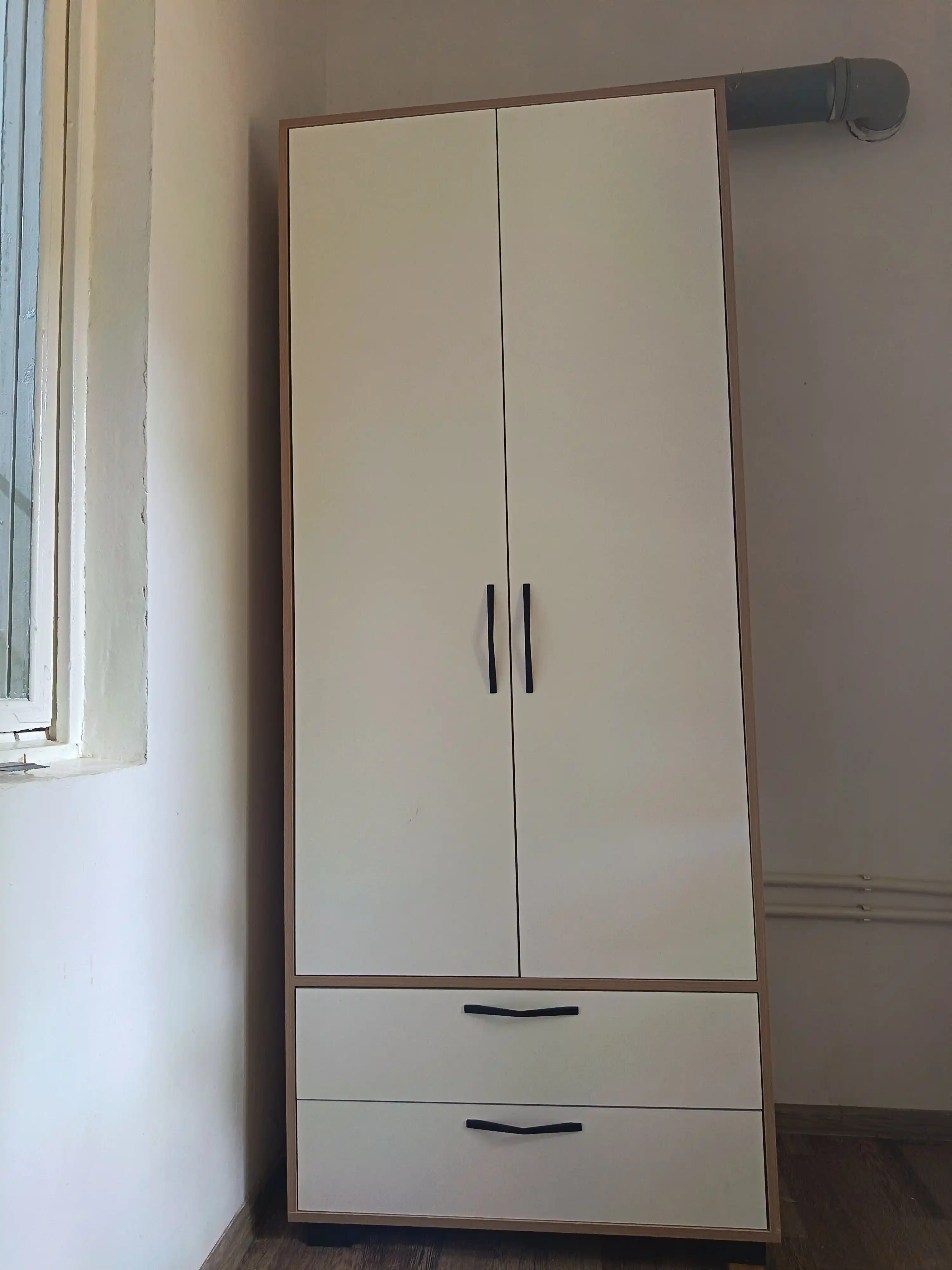 Comfort 2 eshikli kiyim shkafi 200×80×50 sm, LDSP Rossiya