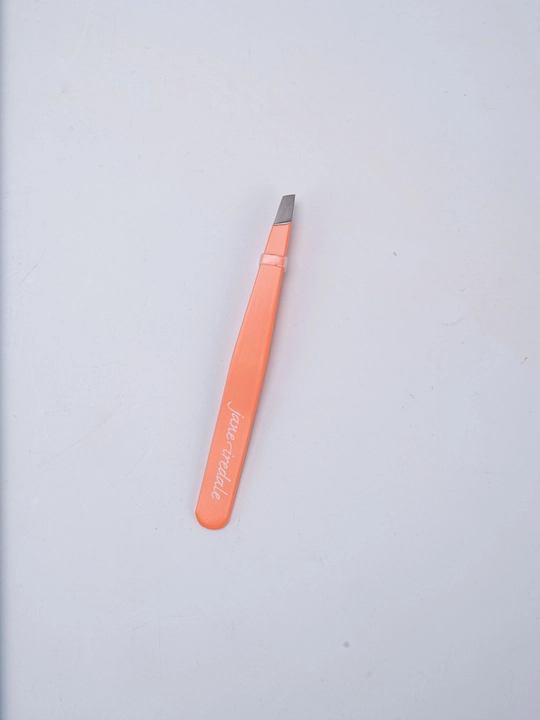 Jane Iredale qosh uchun professional qiya pinset - 