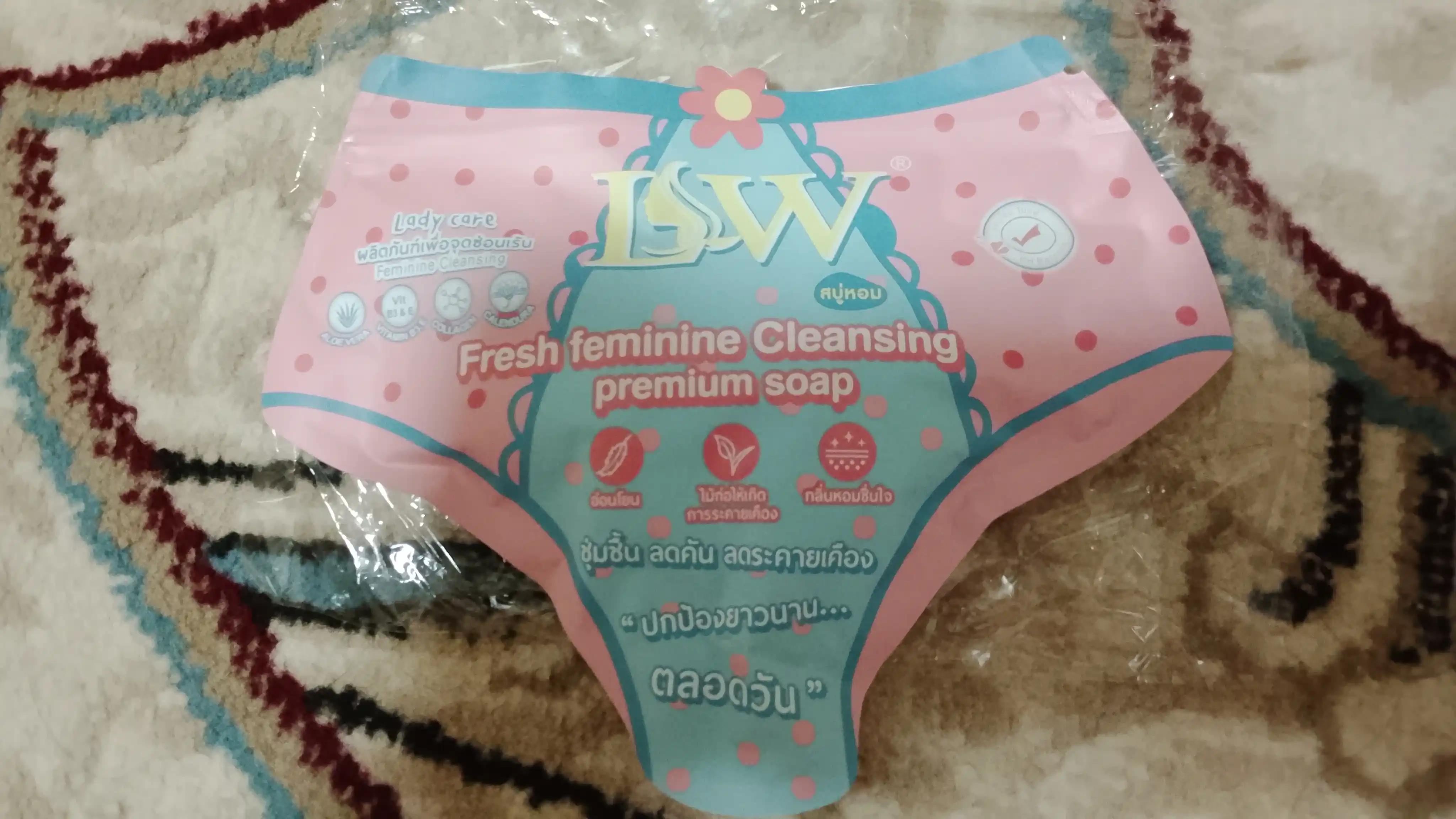 Мыло для интимной гигиены для женщин (в форме сердца) - ISW Fresh Feminine Cleansing Soap